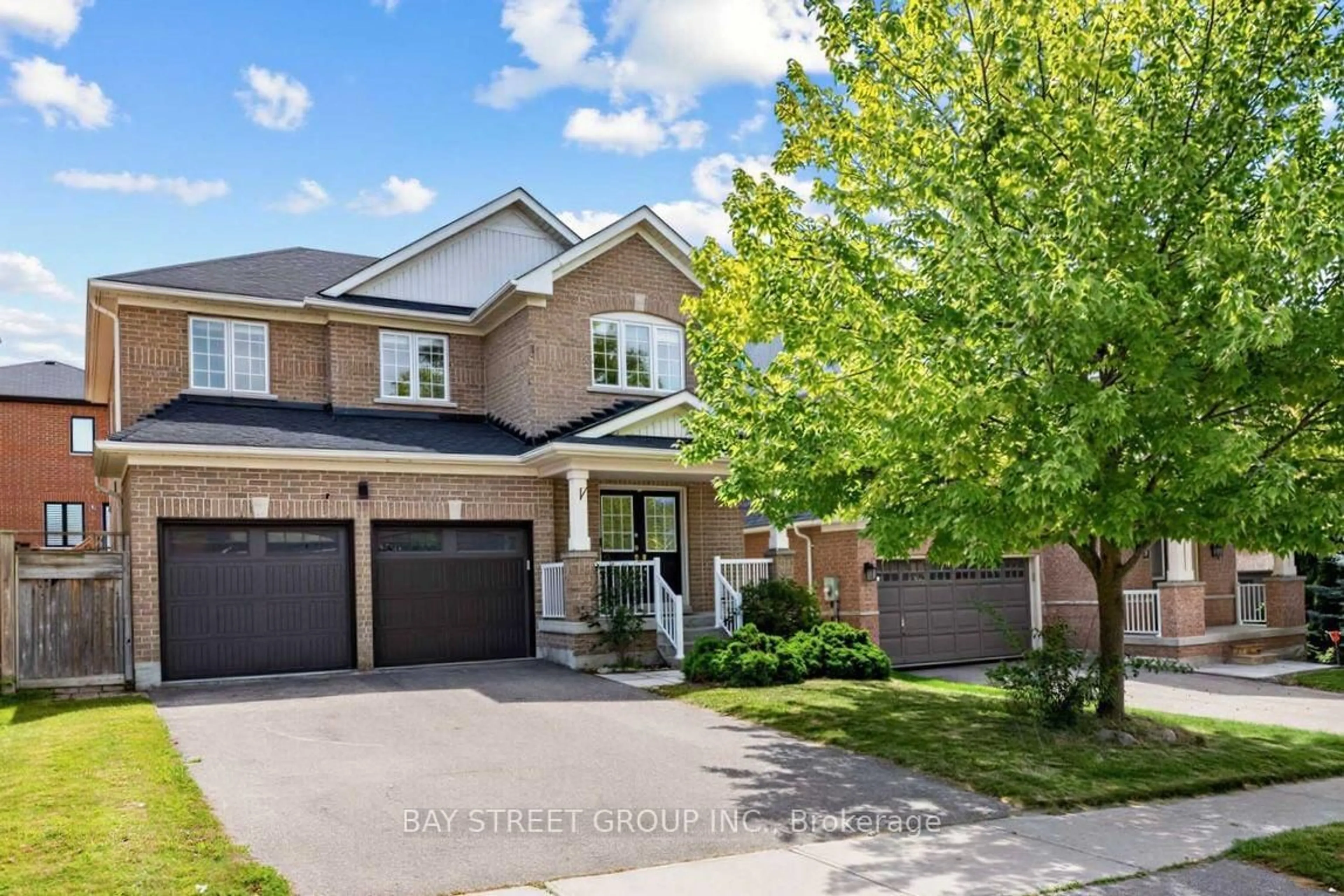 Home with brick exterior material, street for 37 Mynden Way, Newmarket Ontario L3X 3A7