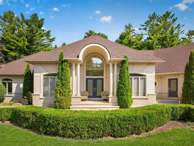24 Maplehyrn Ave, East Gwillimbury 3