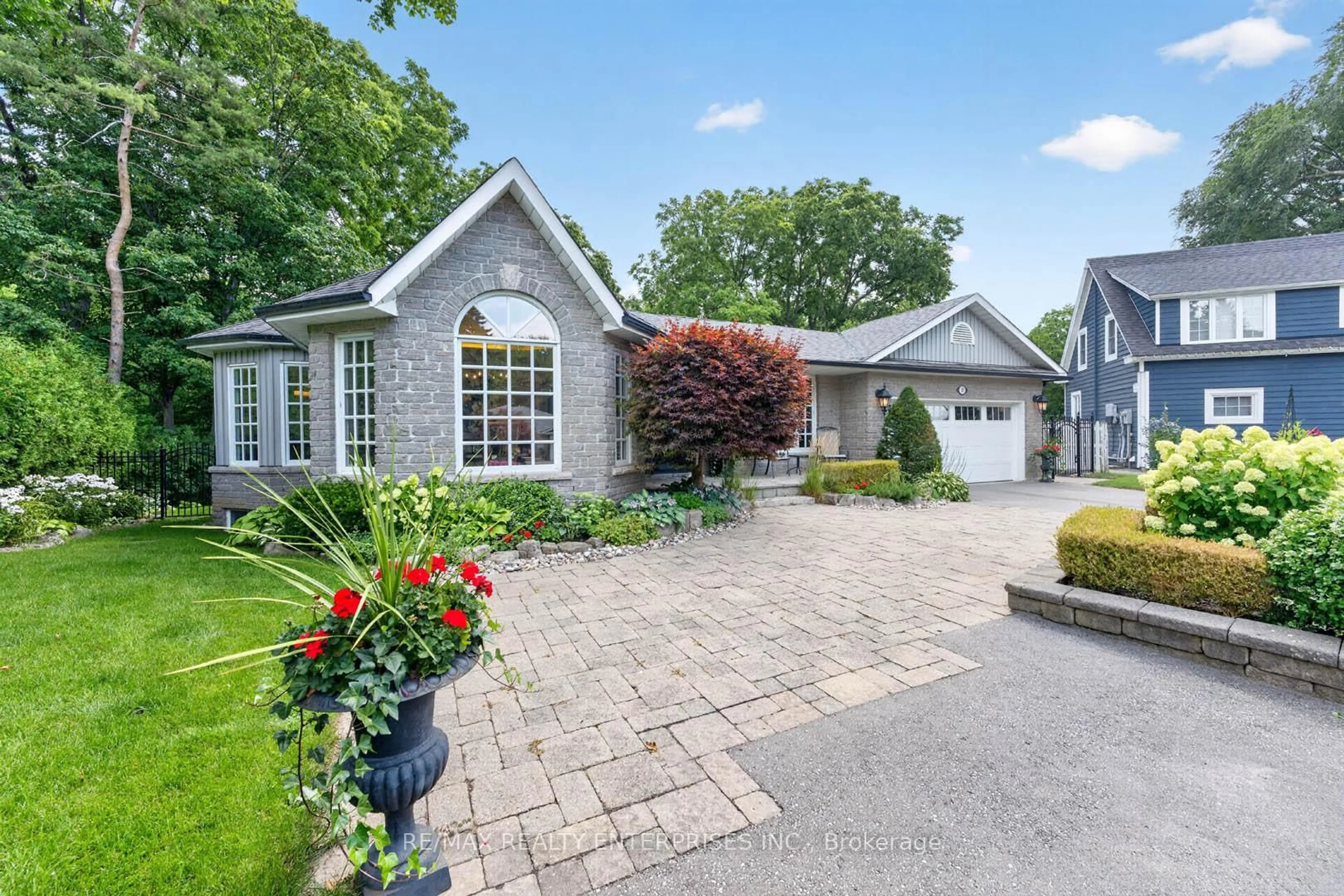 Home with brick exterior material, street for 11 Christman Crt, Markham Ontario L3P 3C7