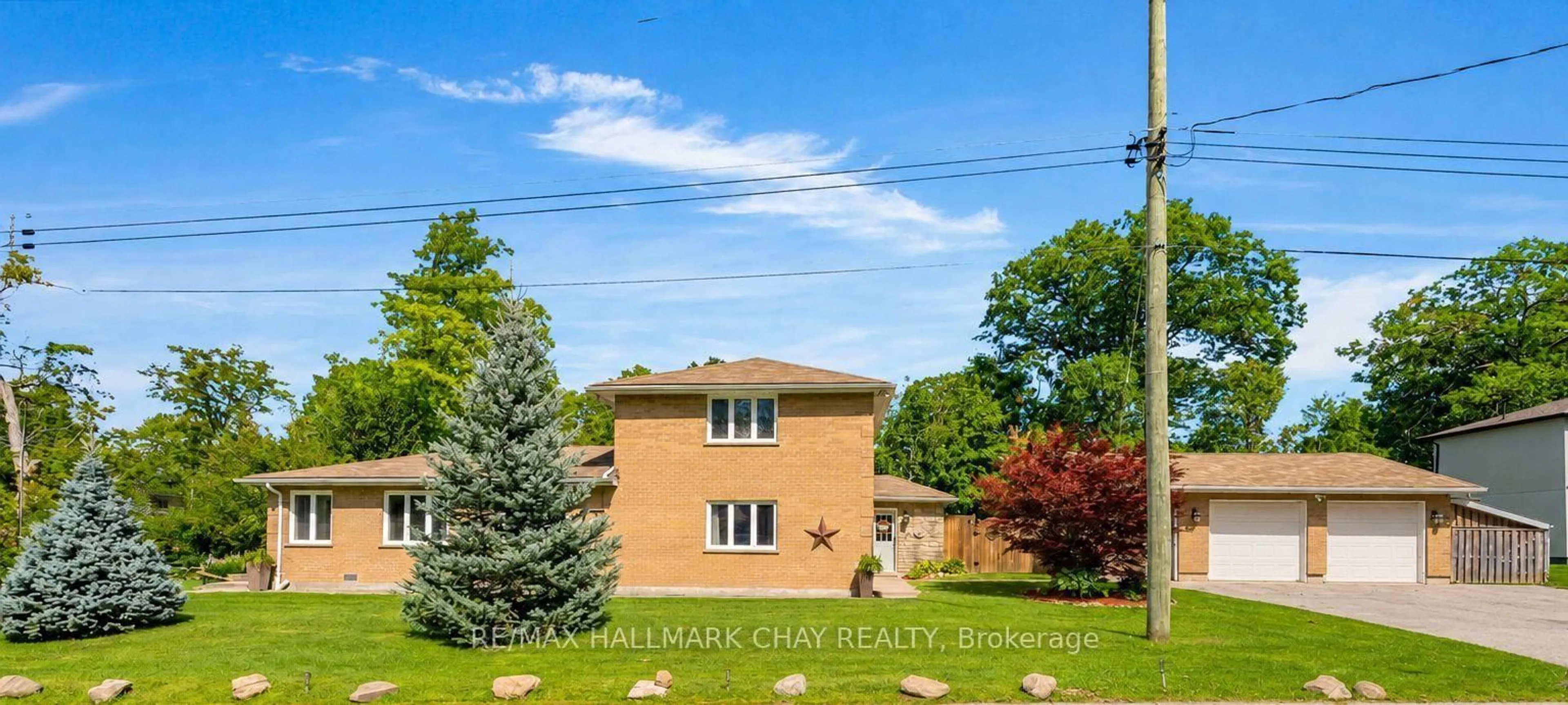 Home with brick exterior material, street for 47 Lakeside Dr, Innisfil Ontario L9S 2T8