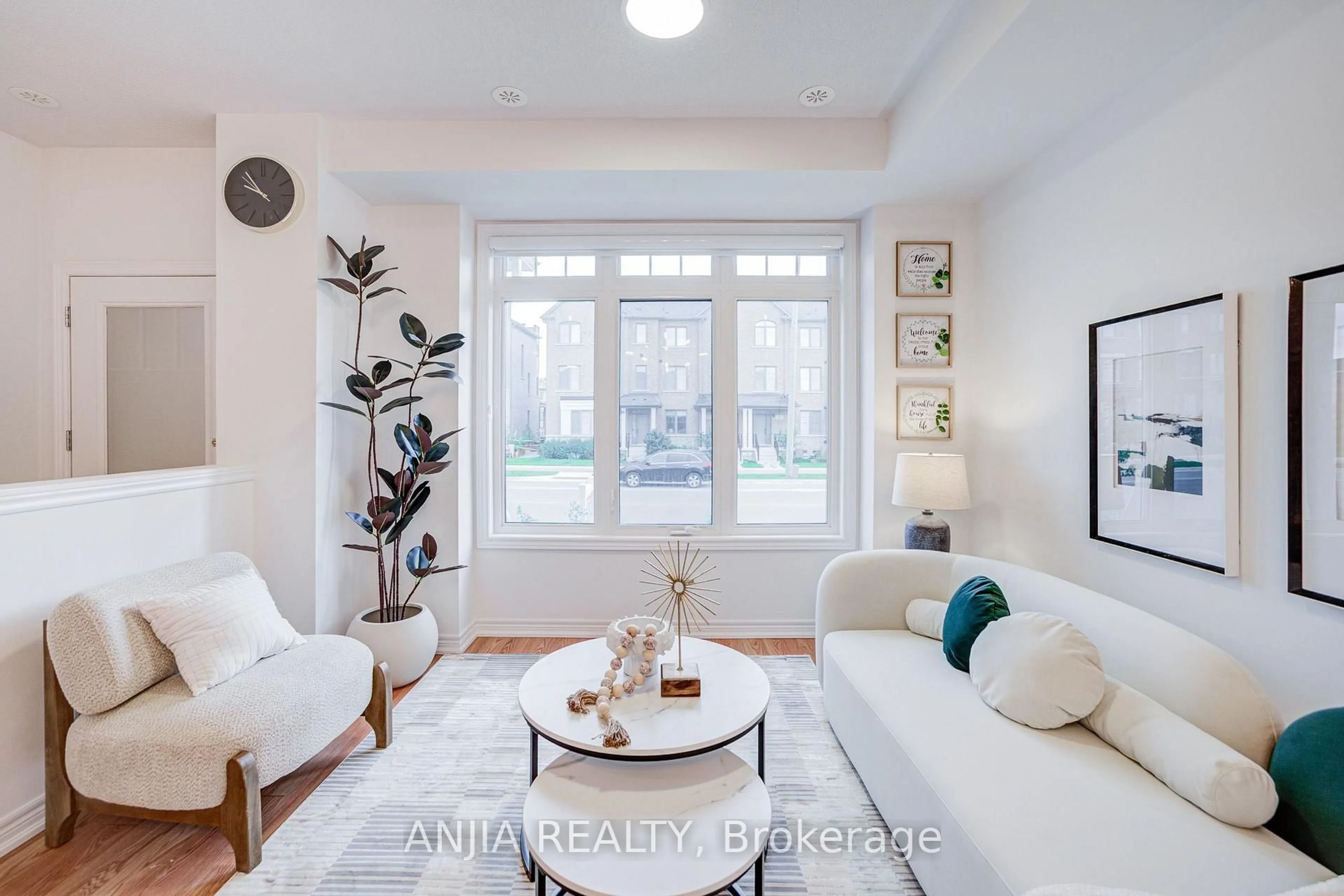 Living room with furniture, unknown for 11794 Tenth Line, Whitchurch-Stouffville Ontario L4A 5G2