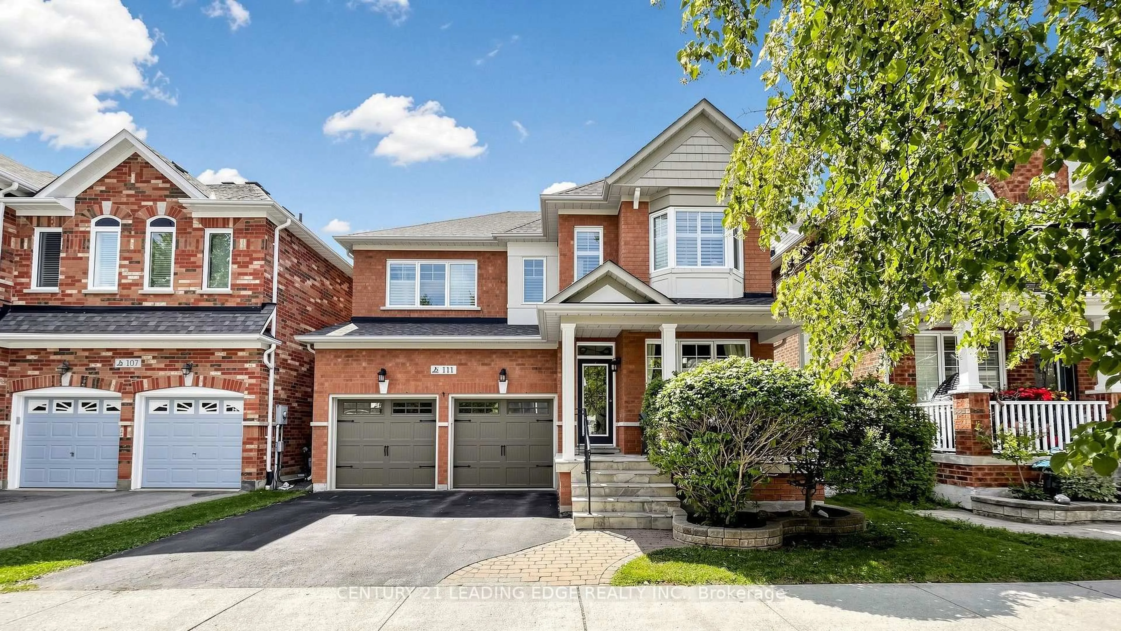Home with brick exterior material, street for 111 Waite Cres, Whitchurch-Stouffville Ontario L4A 0B8