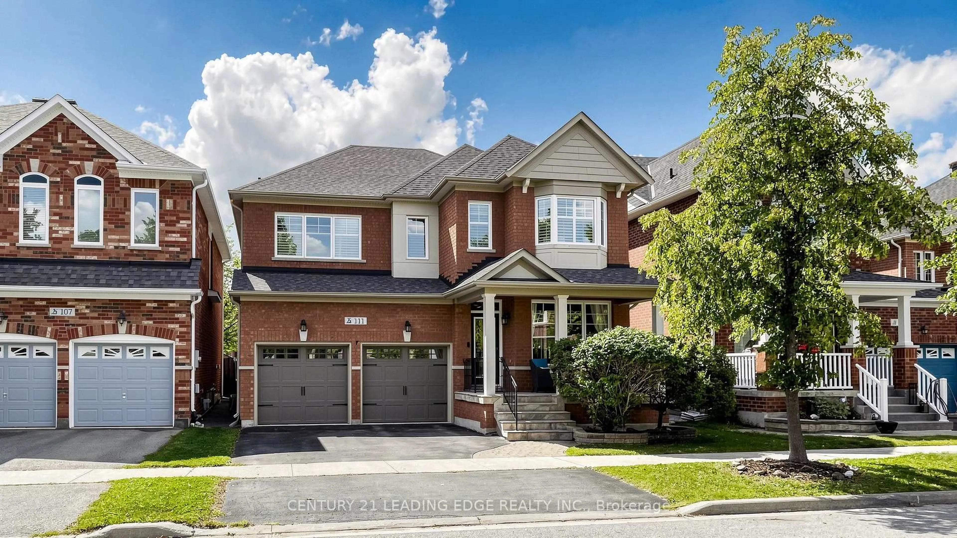 Home with brick exterior material, street for 111 Waite Cres, Whitchurch-Stouffville Ontario L4A 0B8