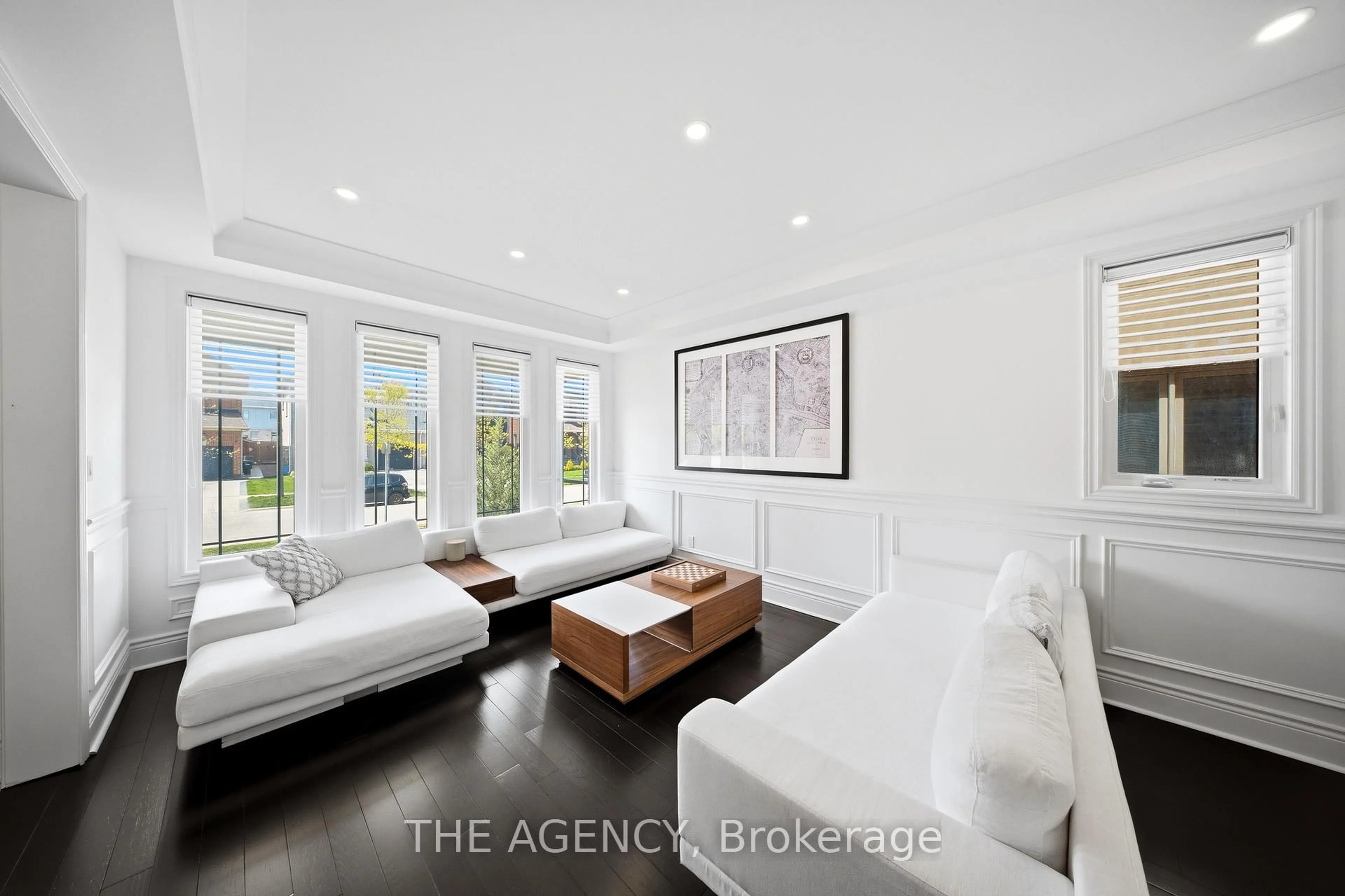 A pic of a room for 119 Turner Dr, New Tecumseth Ontario L0G 1W0