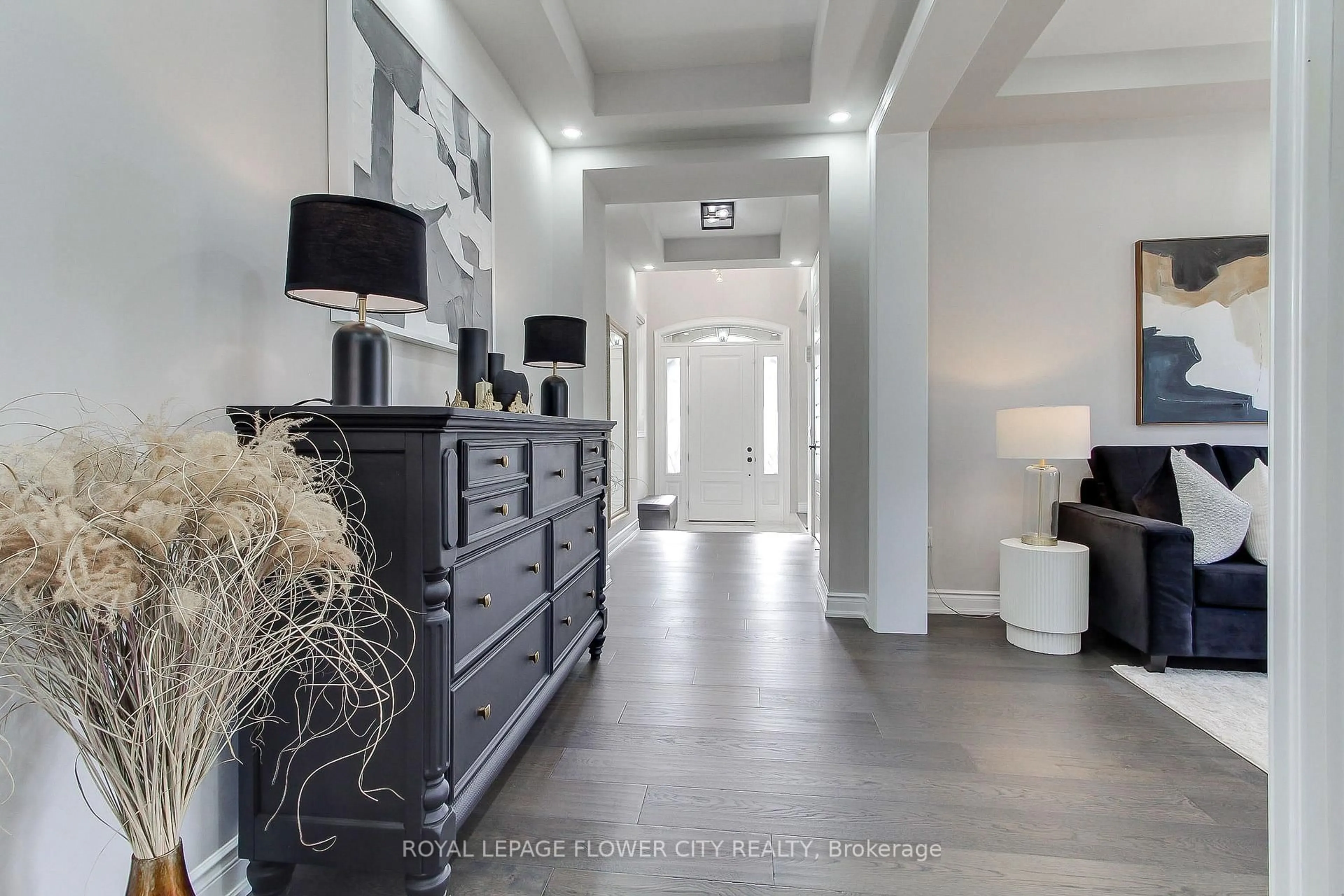Indoor entryway for 105 Morning Sparrow Dr, Vaughan Ontario L4H 4W6