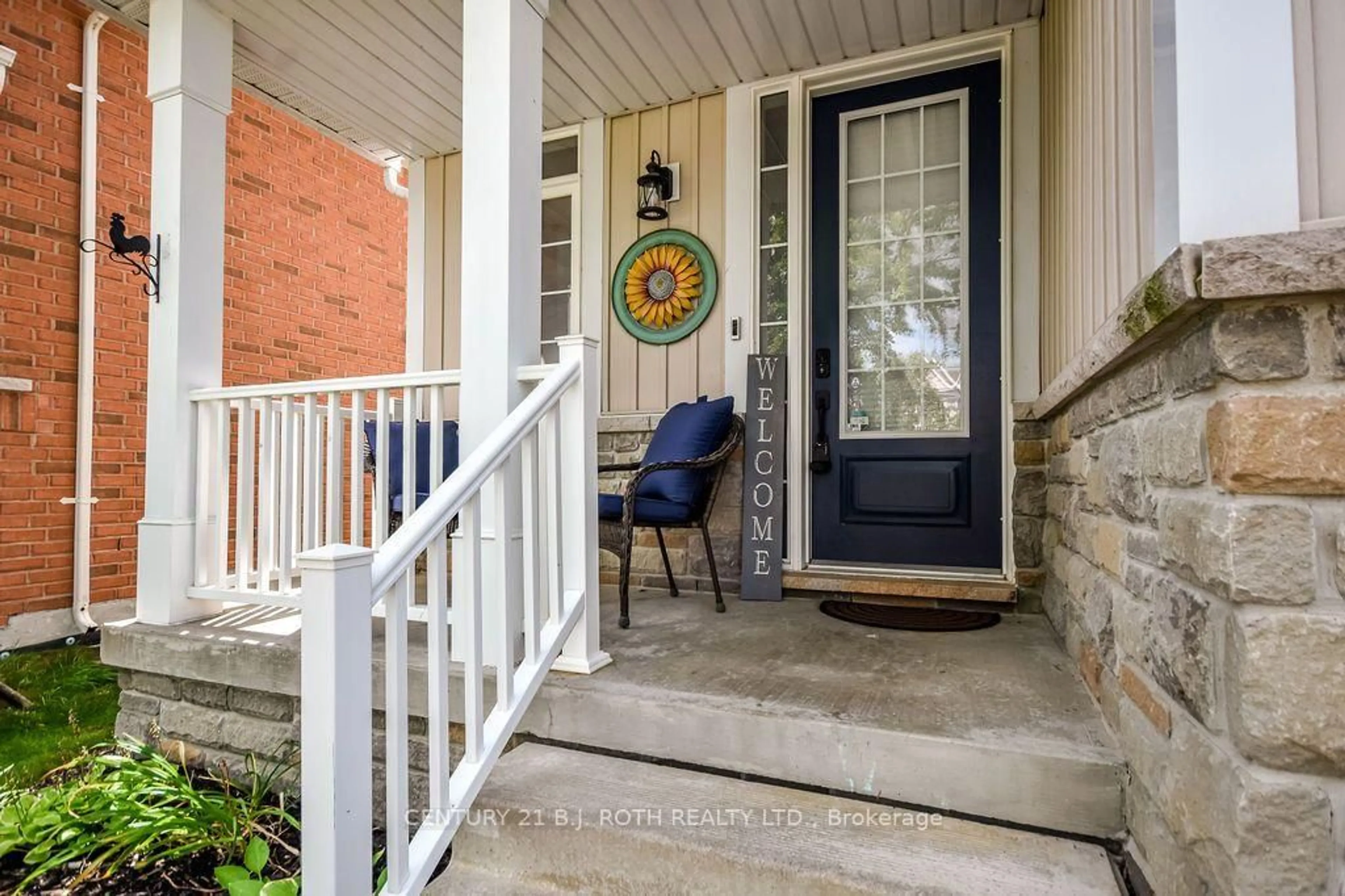Indoor entryway for 47 Legion Way, Essa Ontario L0M 1B5