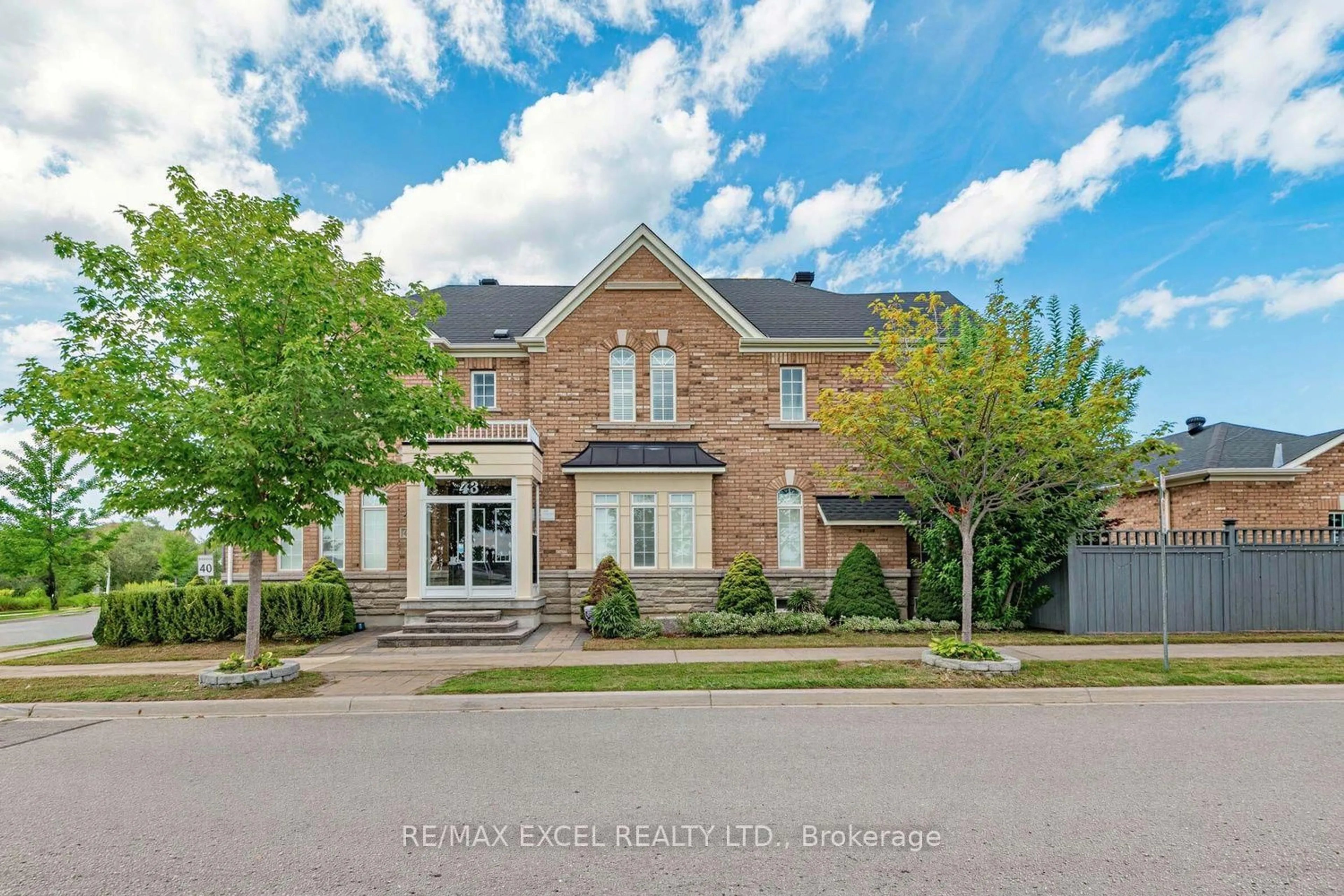 Home with brick exterior material, street for 43 Pearl Lake Rd, Markham Ontario L6B 0X3