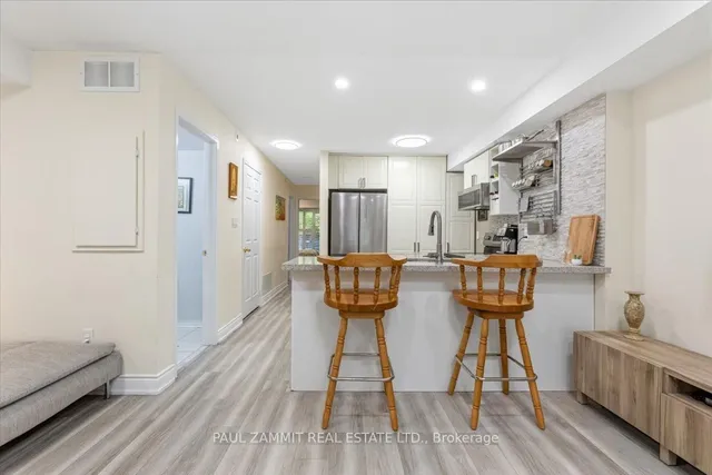 310 John St #169, Markham 2