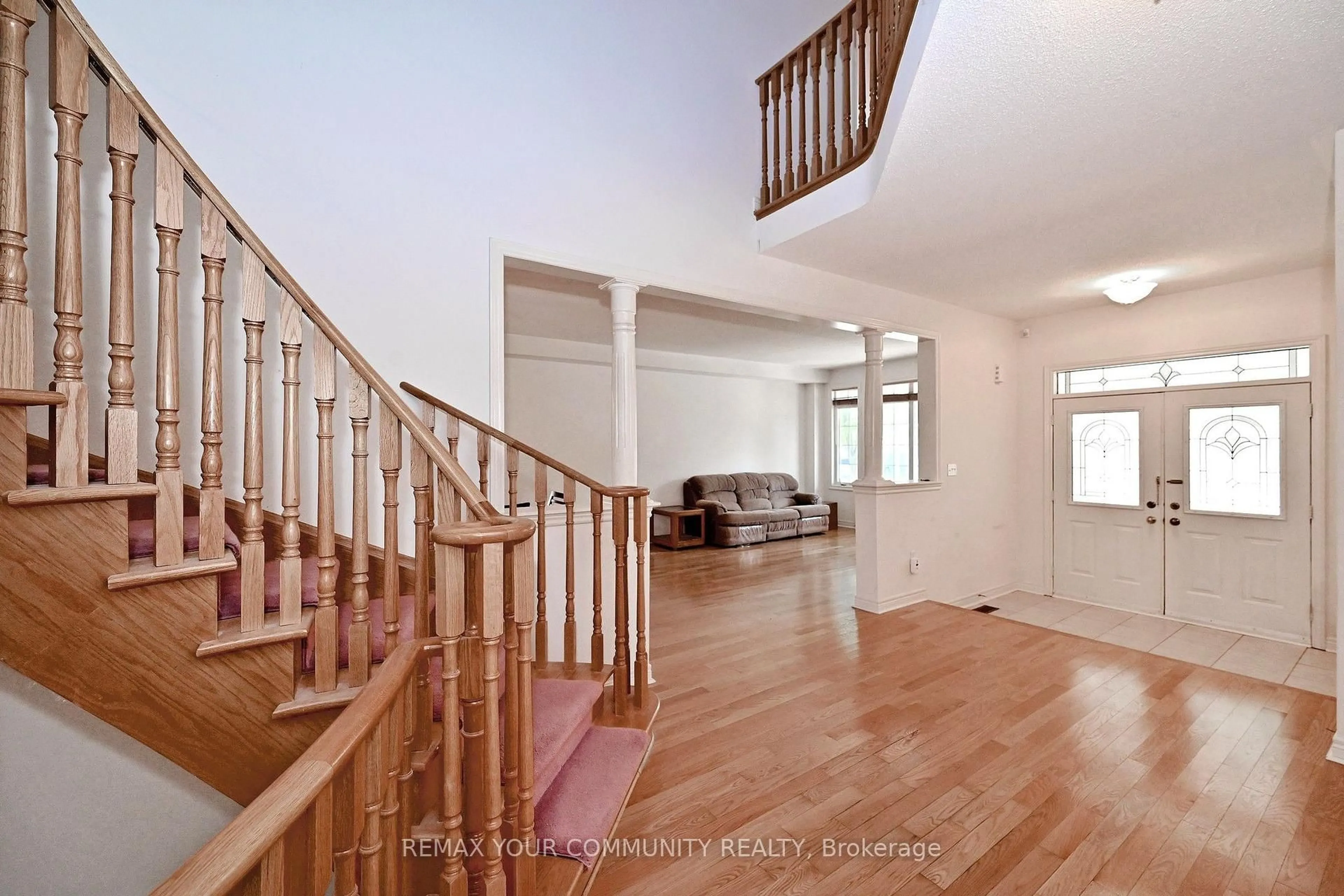 Indoor foyer for 14 Houser St, Markham Ontario L6E 1H9
