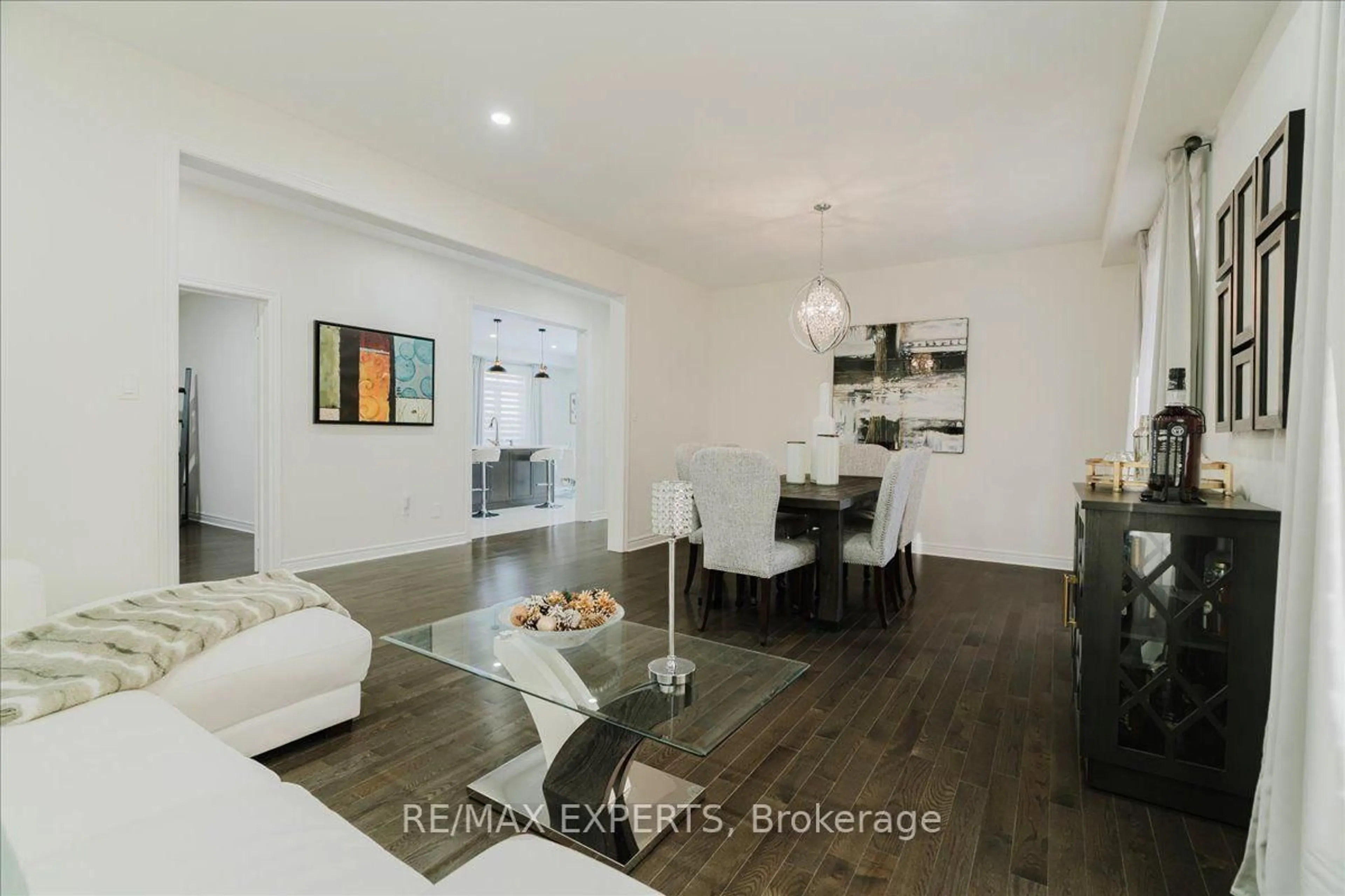 Unknown for 43 Lewis Ave, Bradford West Gwillimbury Ontario L3Z 0X2
