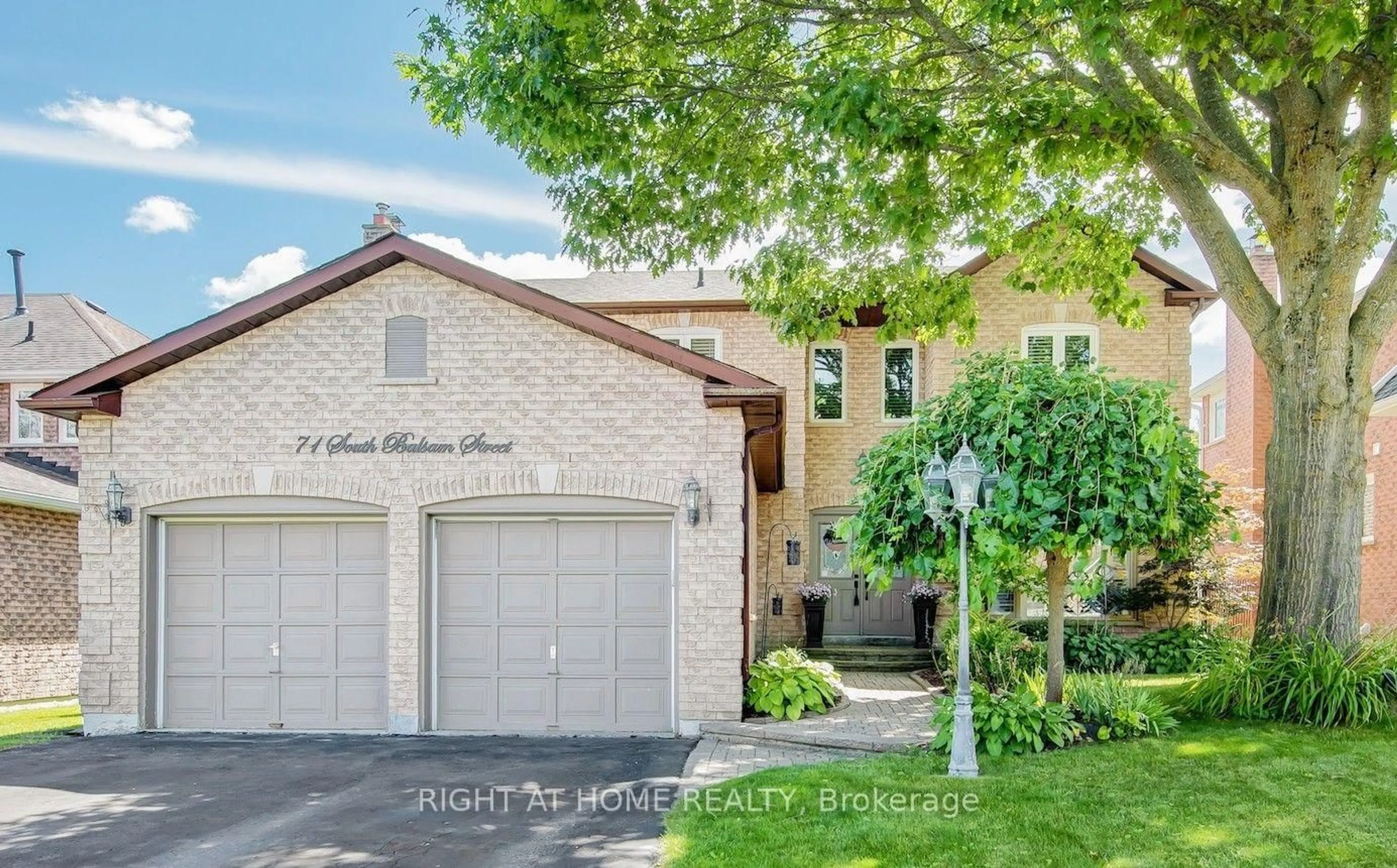 Home with brick exterior material, street for 71 South Balsam St, Uxbridge Ontario L9P 1G6