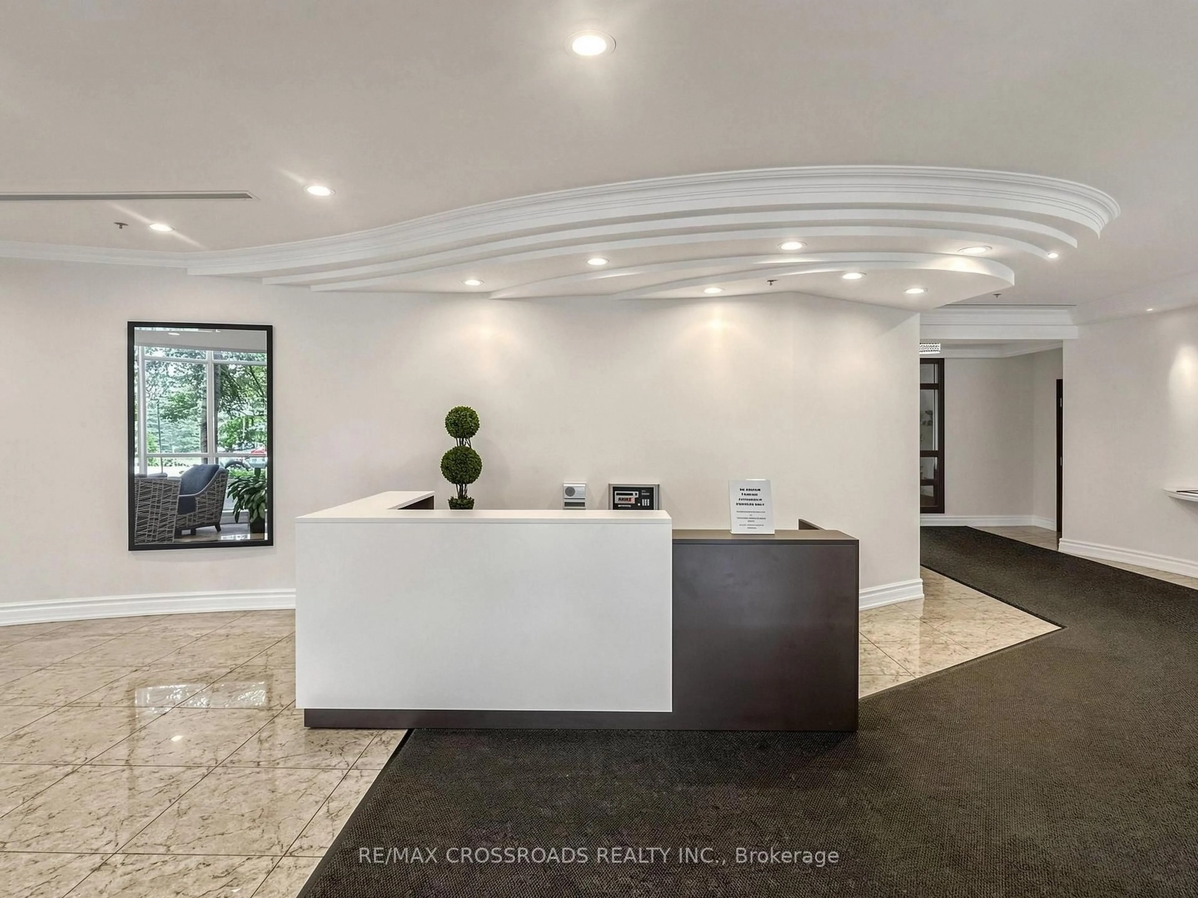 Lobby for 3 Ellesmere St #713, Richmond Hill Ontario L4B 4N2