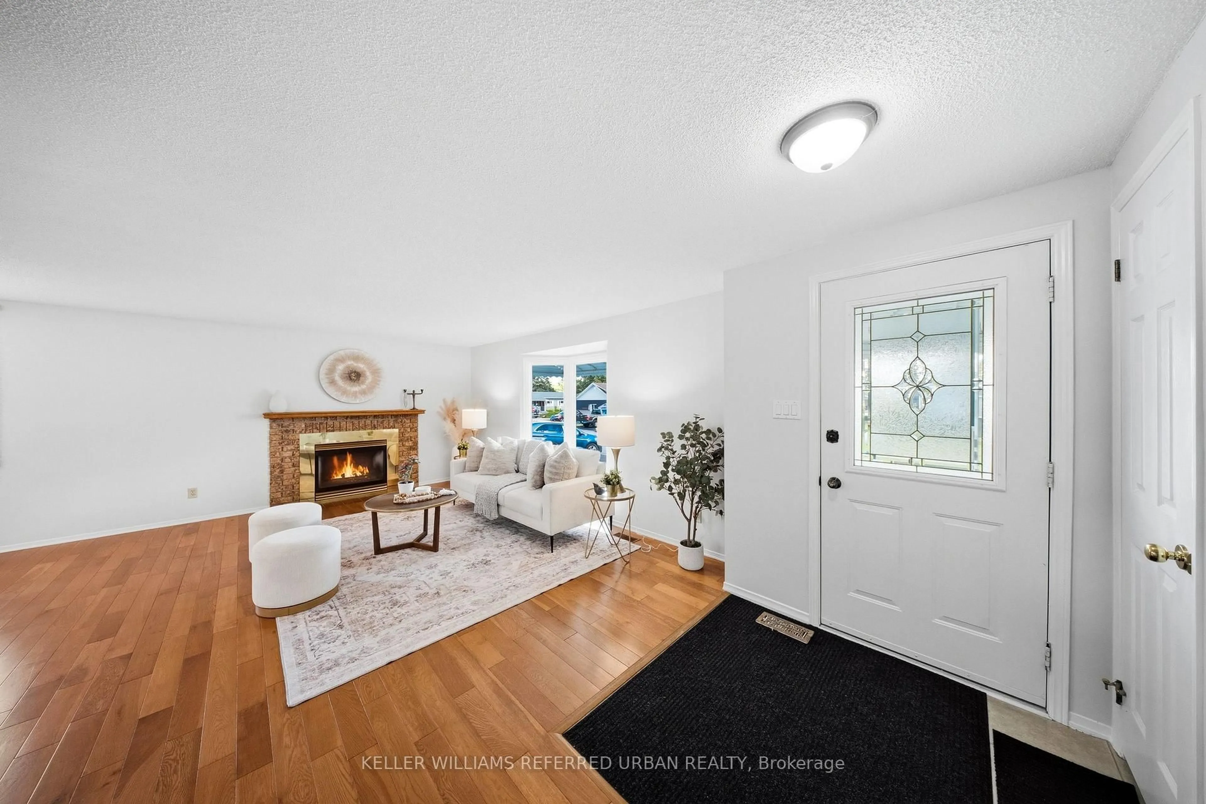 Unknown for 6 Gander Cove, Innisfil Ontario L9S 1R9