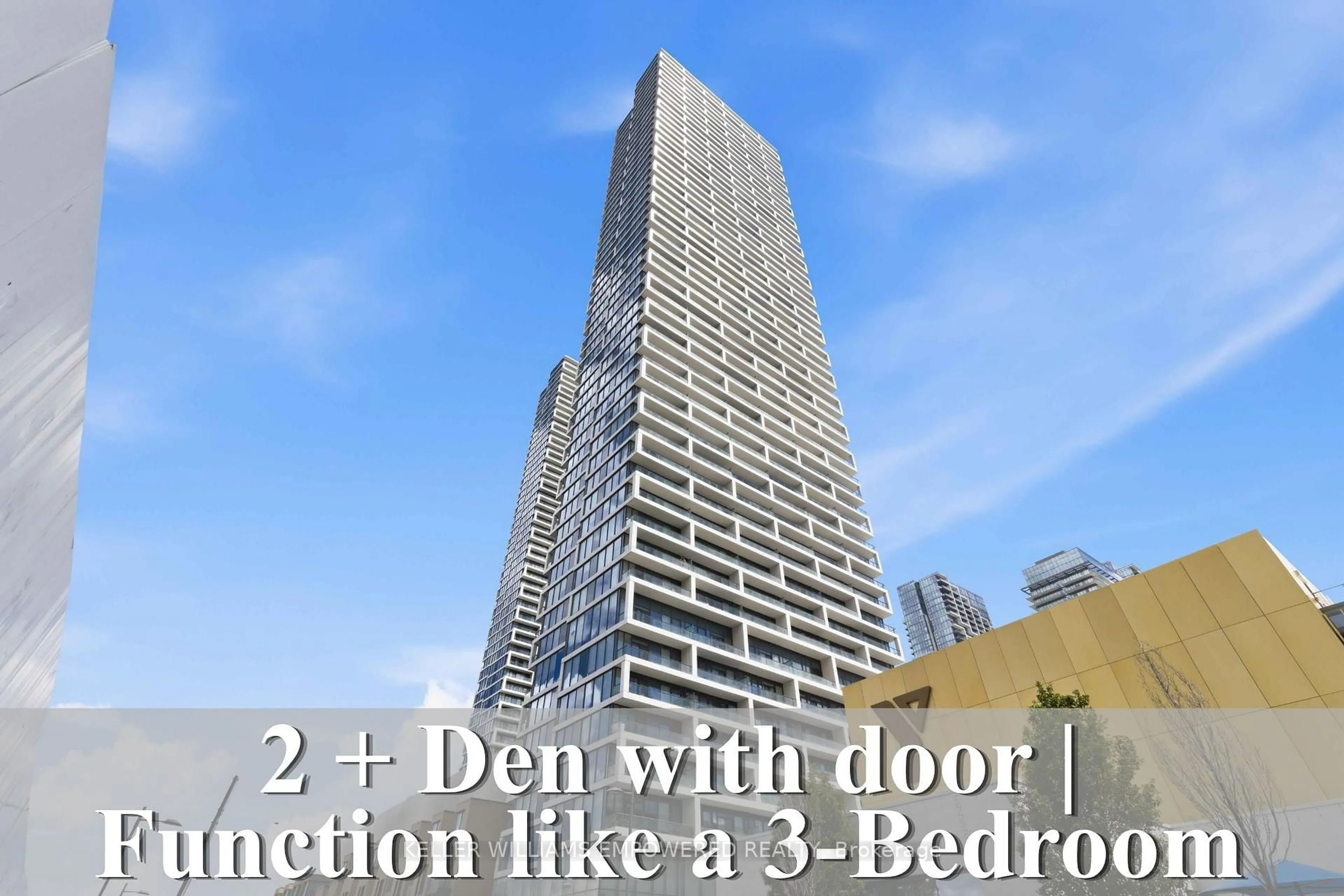 Indoor foyer for 5 Buttermill Ave #2501, Vaughan Ontario L4K 0J5