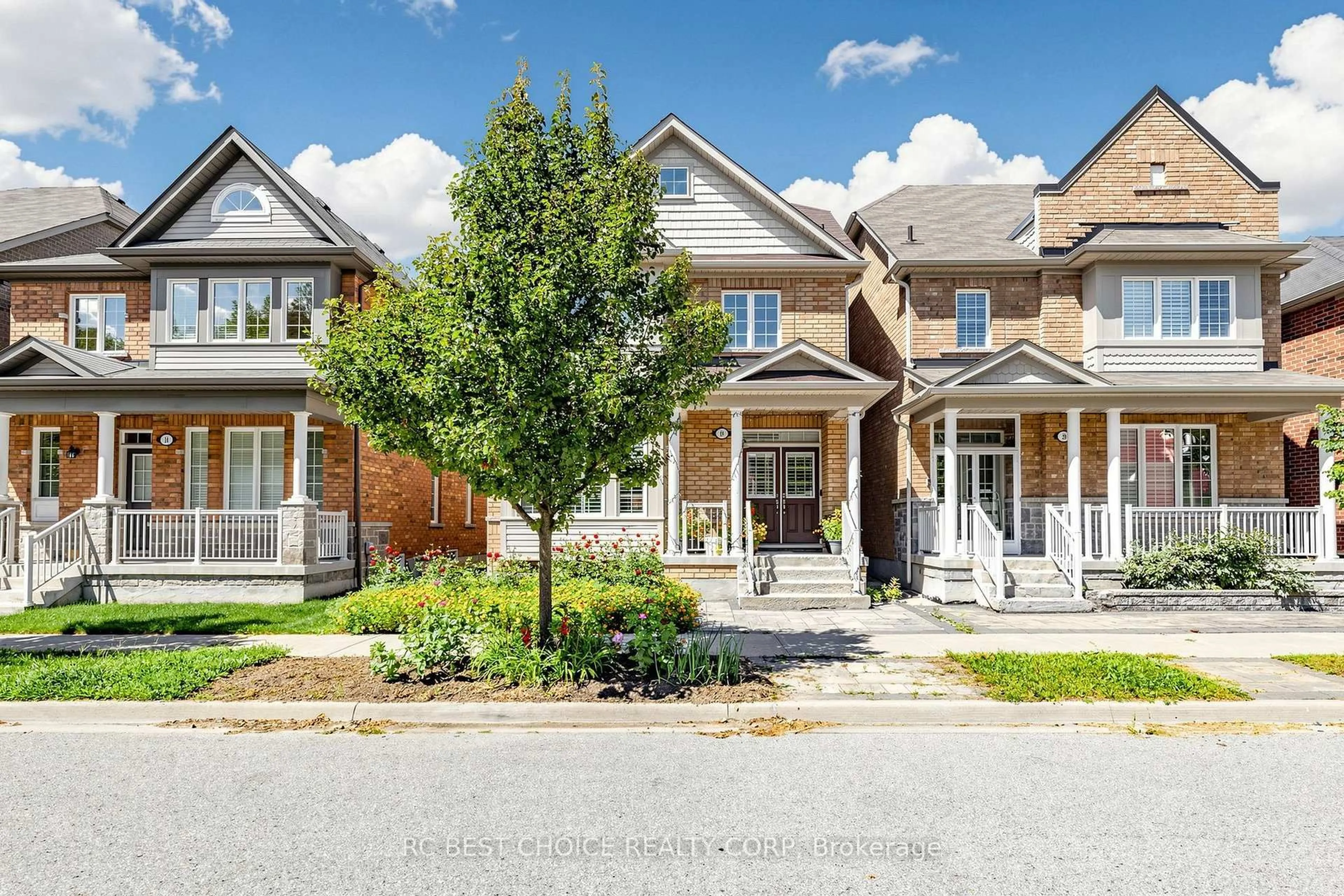 Home with brick exterior material, street for 18 Chauncey Crt, Markham Ontario L6B 1H1