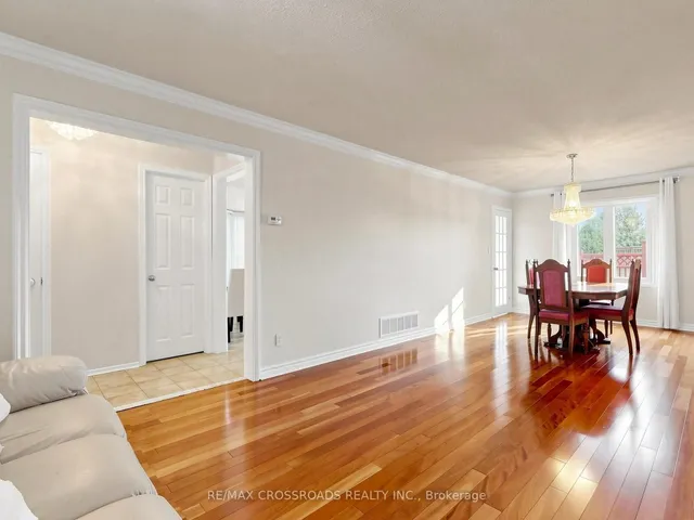 108 Anthony Lane, Vaughan 4