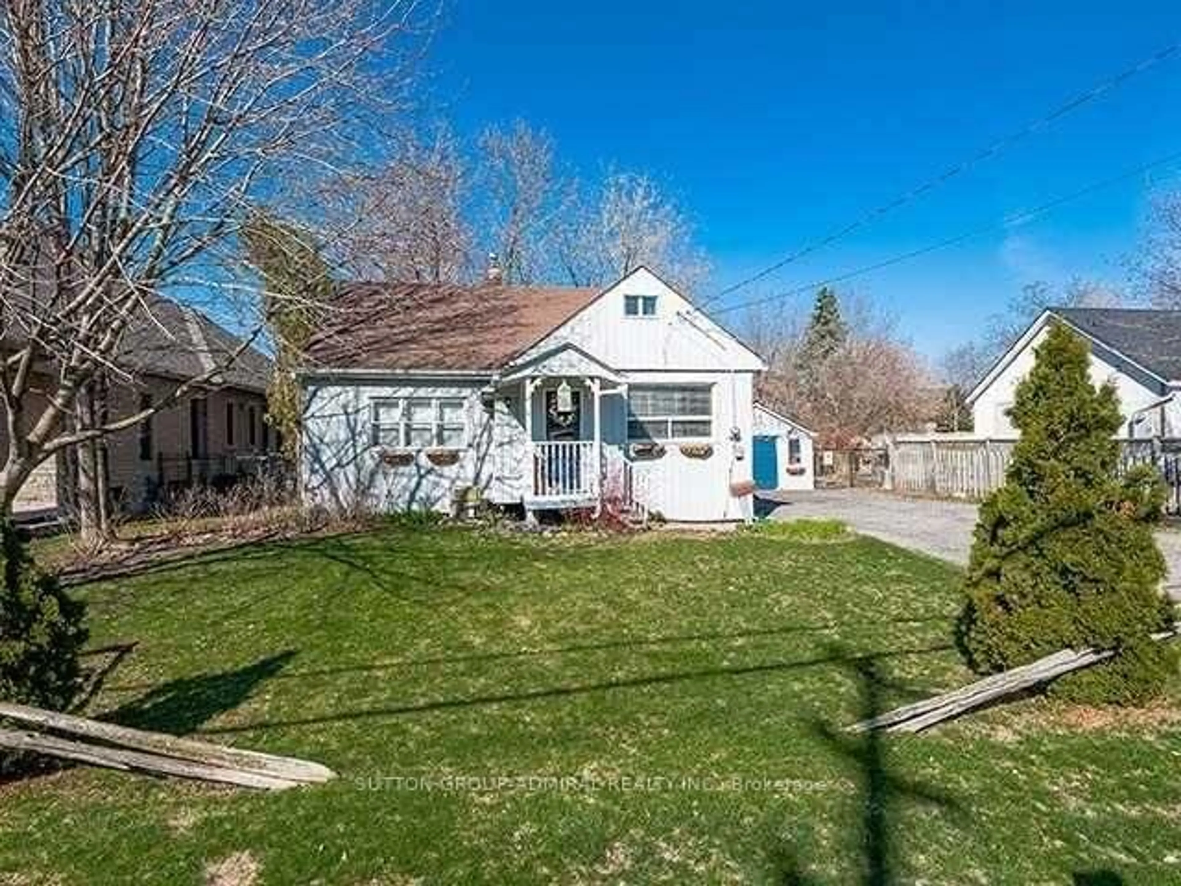 A pic from outside/outdoor area/front of a property/back of a property/a pic from drone, street for 7822 Ninth Line, Markham Ontario L6B 0G5