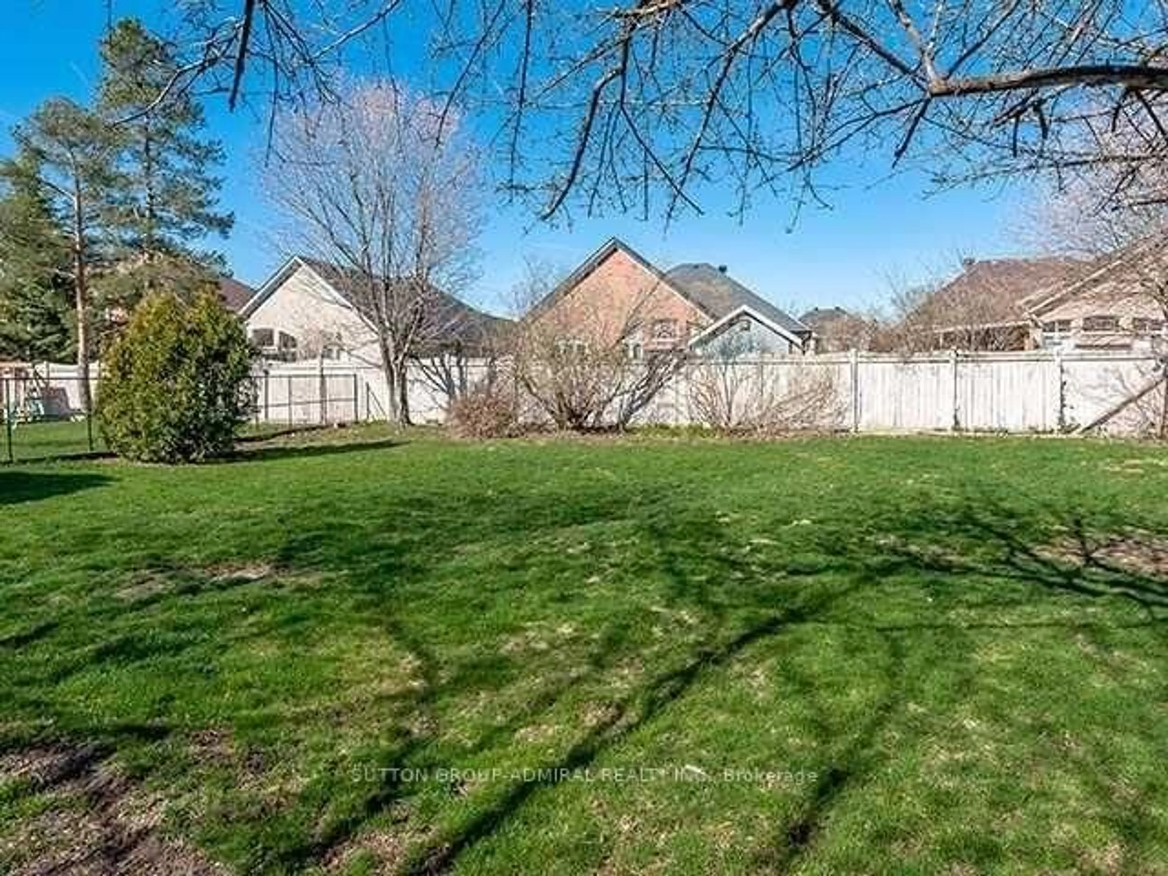 A pic from outside/outdoor area/front of a property/back of a property/a pic from drone, unknown for 7822 Ninth Line, Markham Ontario L6B 0G5