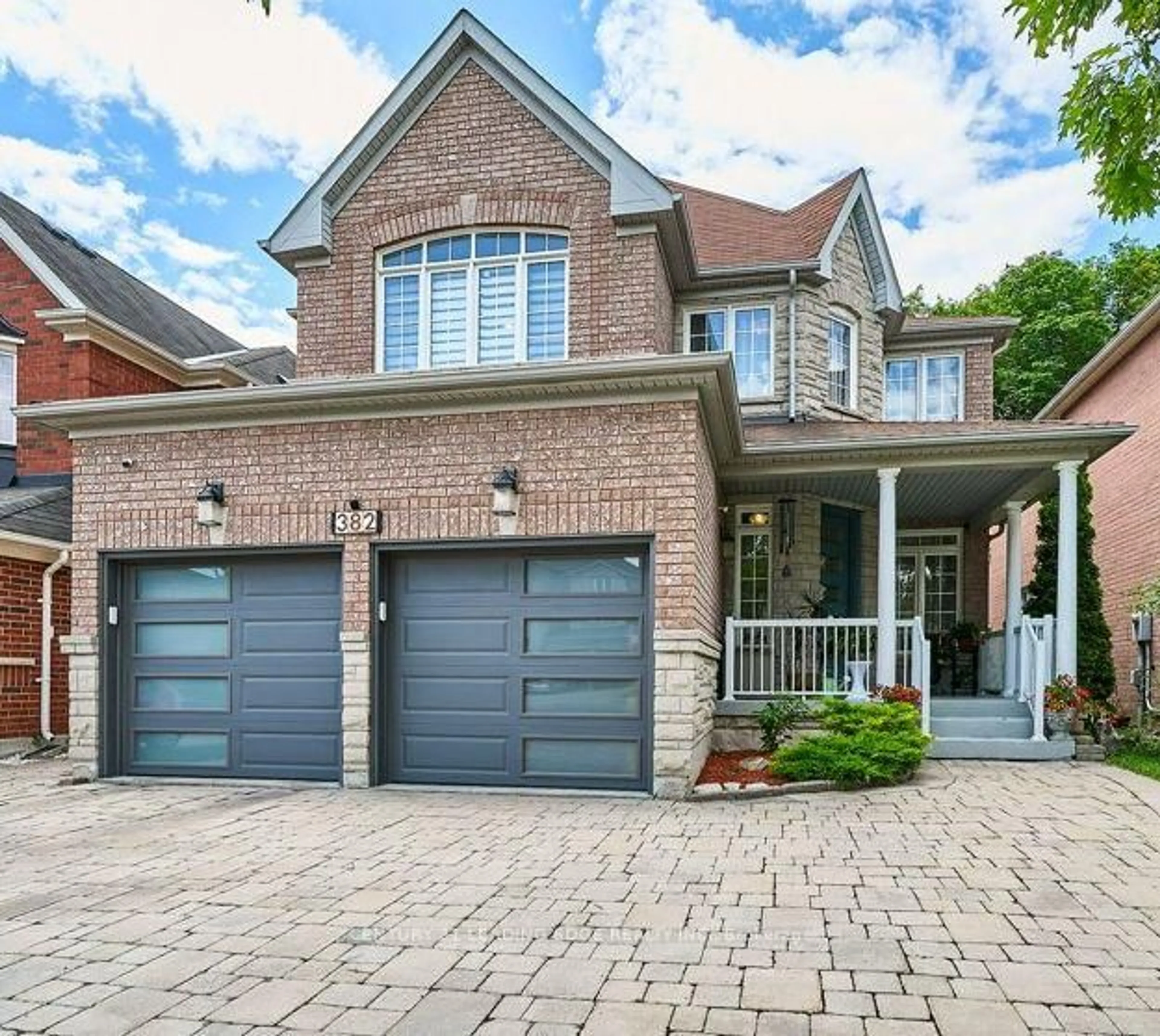 Home with brick exterior material, street for 382 Via Campanile, Vaughan Ontario L4H 0N6