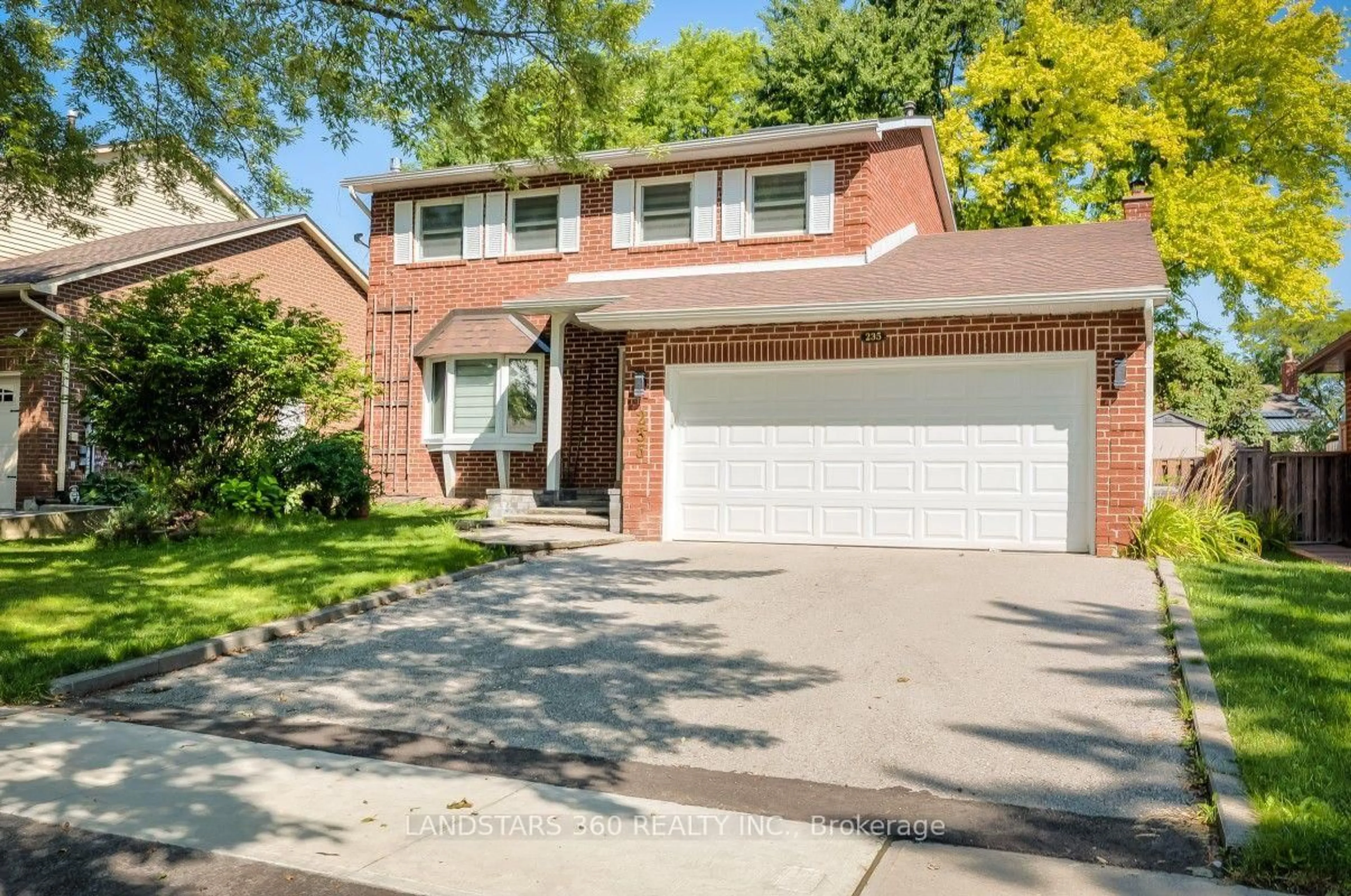 Home with brick exterior material, street for 235 Yorkshire Dr, Newmarket Ontario L3Y 6K9