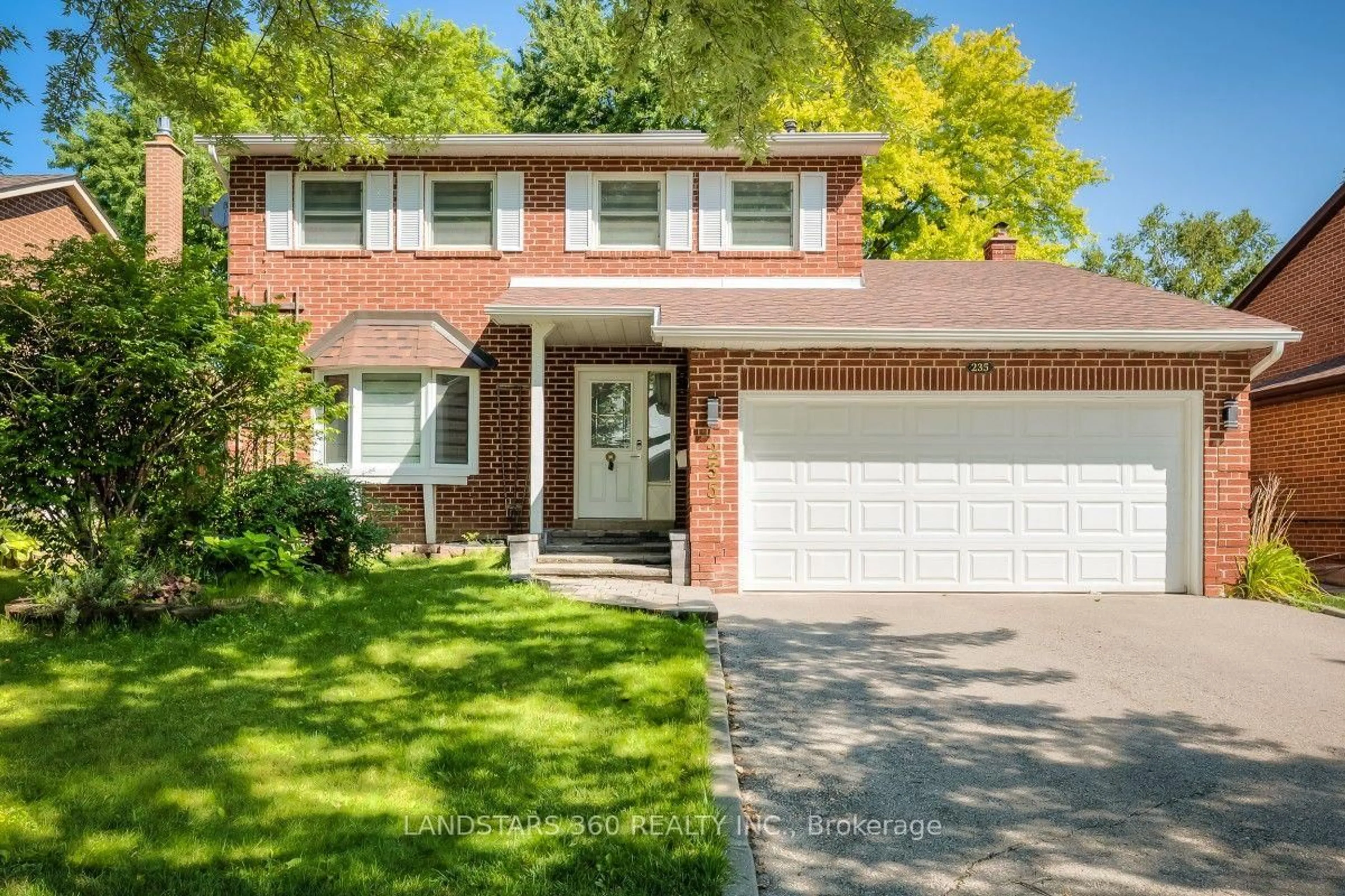 Home with brick exterior material, street for 235 Yorkshire Dr, Newmarket Ontario L3Y 6K9