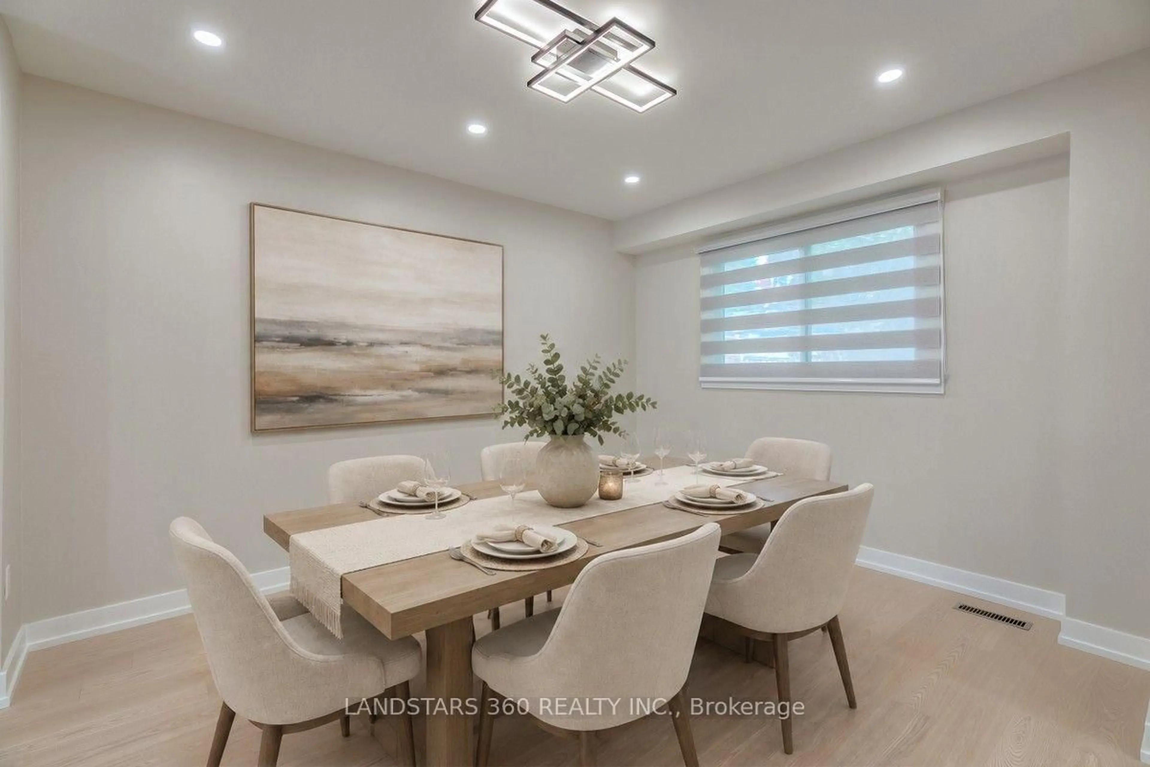 Dining room, unknown for 235 Yorkshire Dr, Newmarket Ontario L3Y 6K9