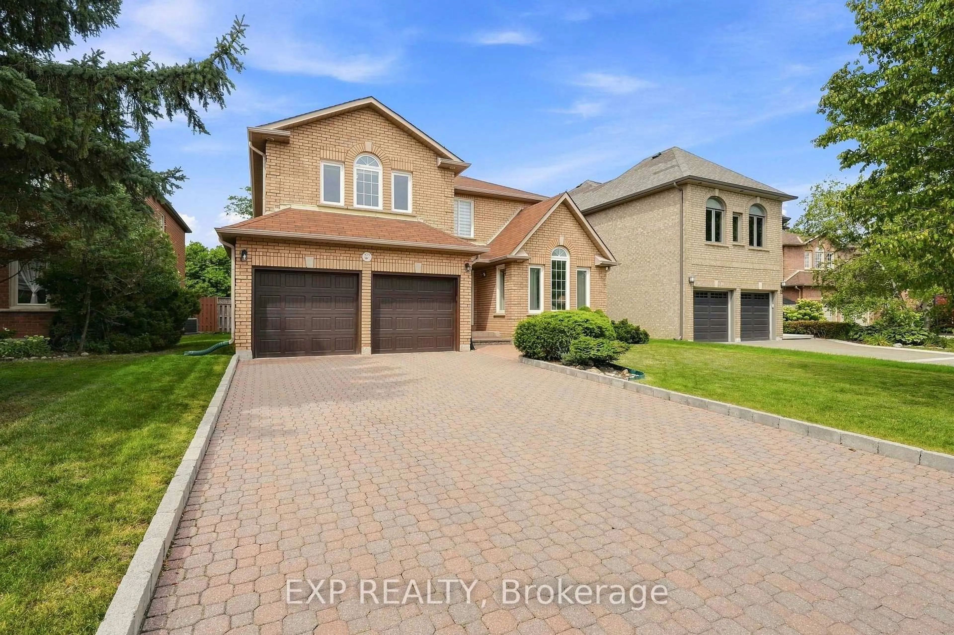 Home with brick exterior material, street for 21 Cantex Crt, Richmond Hill Ontario L4S 1B1