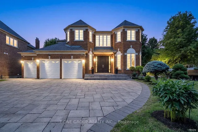 47 Hillhurst Dr, Richmond Hill 2