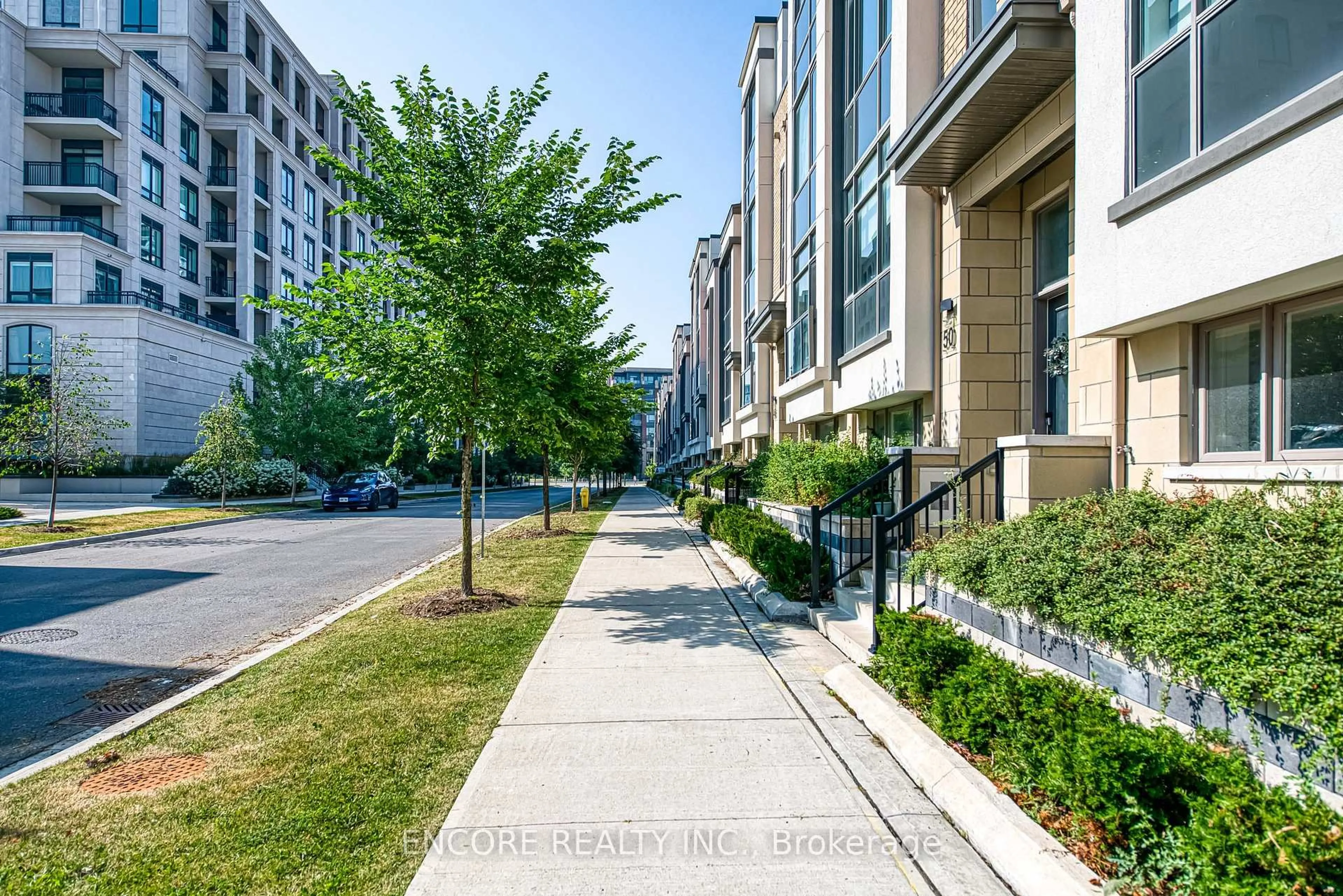 Patio, street for 48 William Saville St, Markham Ontario L3R 9S3