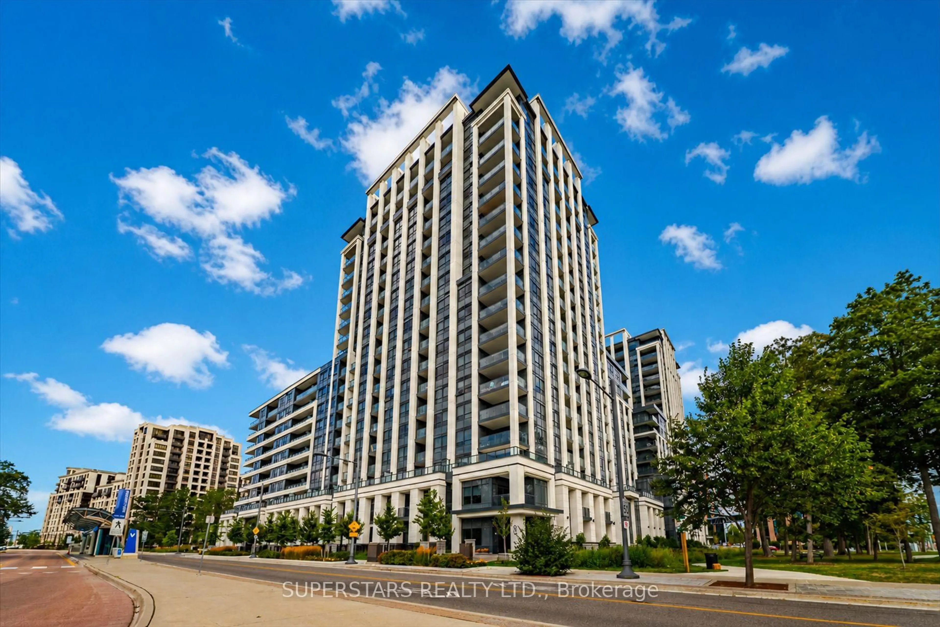 A pic from outside/outdoor area/front of a property/back of a property/a pic from drone, building for 8 Cedarland Dr #1605, Markham Ontario L6G 0H4