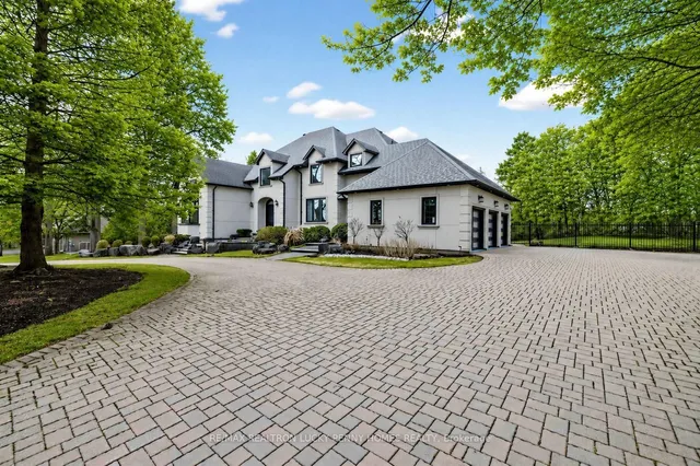 18 Walnut Glen Pl, Markham 2