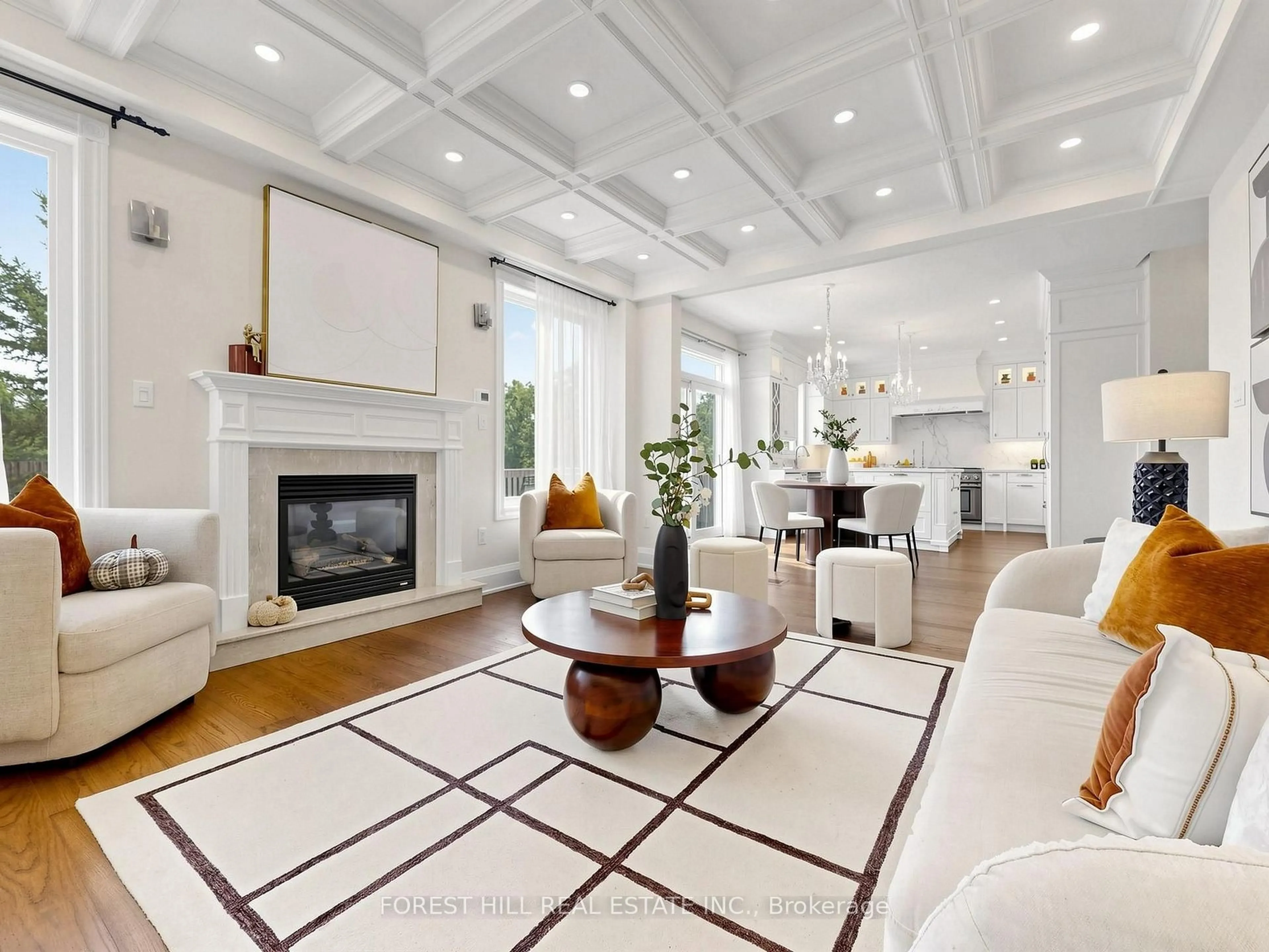 Living room with furniture, unknown for 49 Grange Dr, Richmond Hill Ontario L4E 4T1