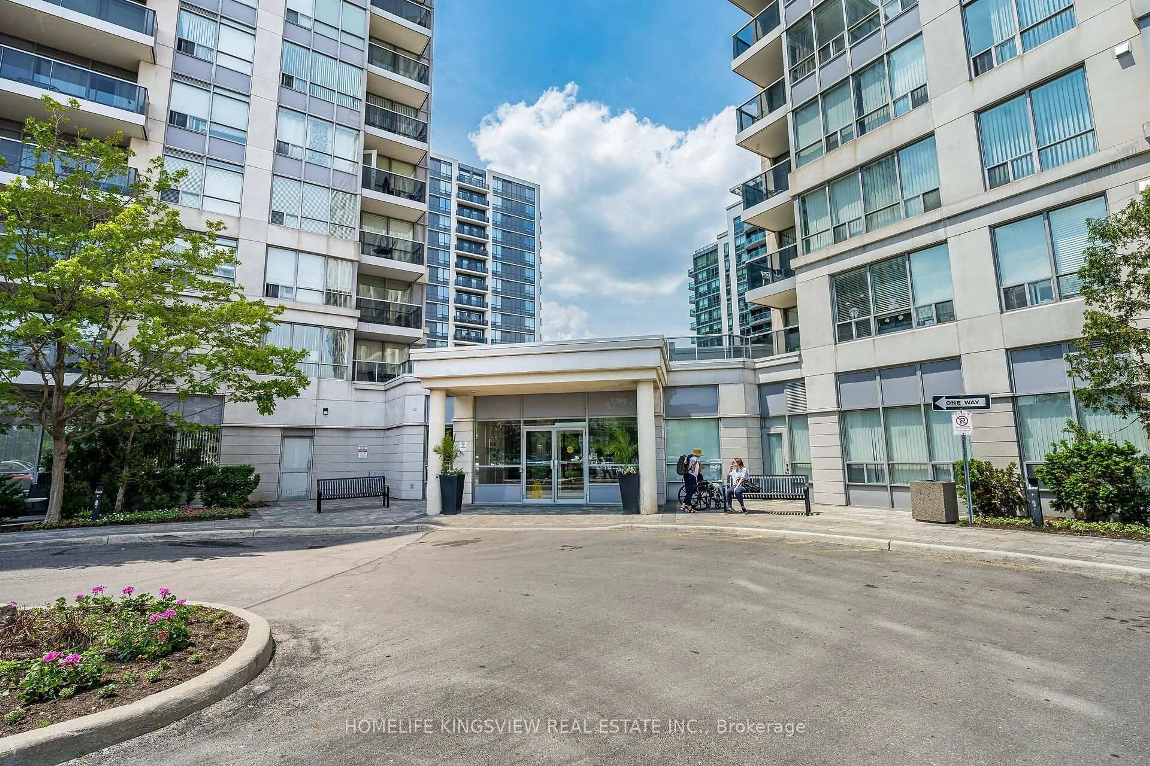 Unknown for 60 Disera Dr #807, Vaughan Ontario L4J 9G1