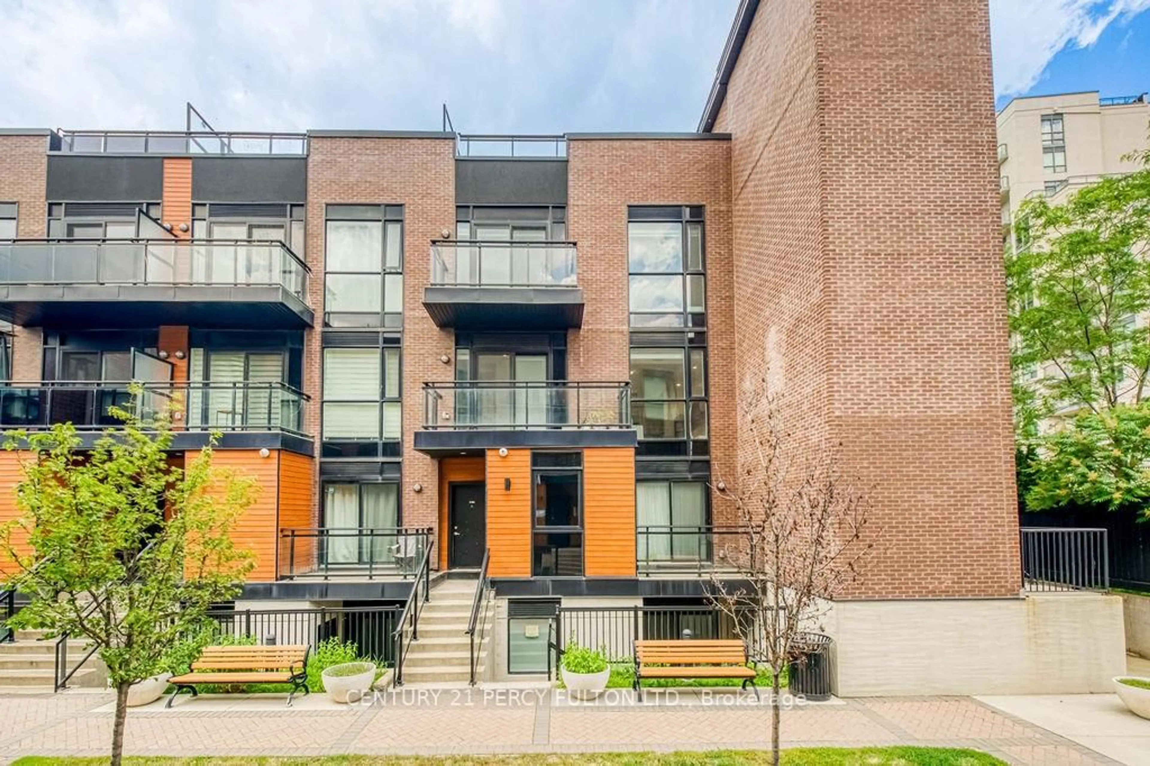 Home with brick exterior material, street for 5289 Highway 7 #D-803, Vaughan Ontario L4L 0J1