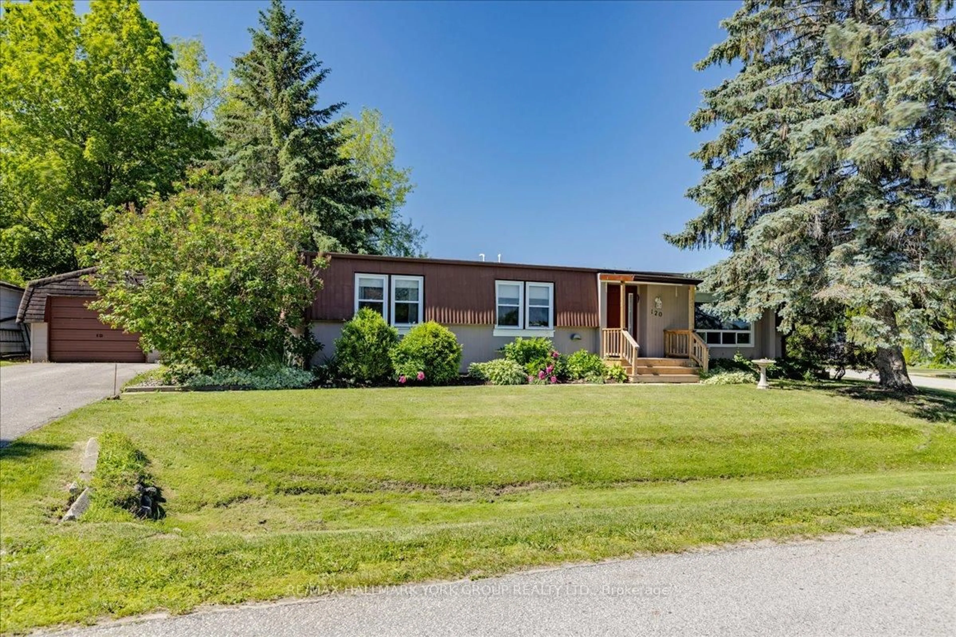 Unknown for 120 Roxanna Dr, Georgina Ontario L0E 1R0