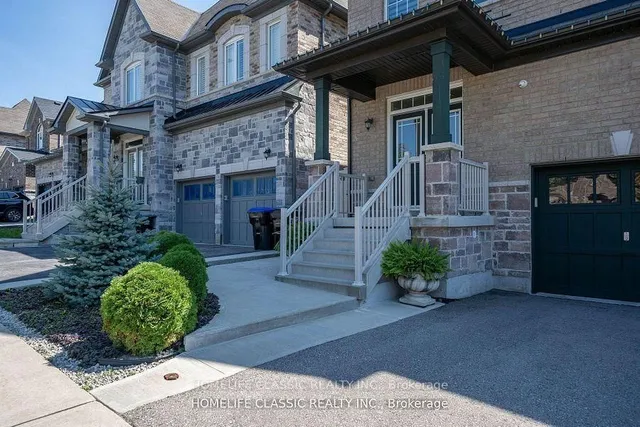 105 McKenzie Way, Bradford West Gwillimbury 2