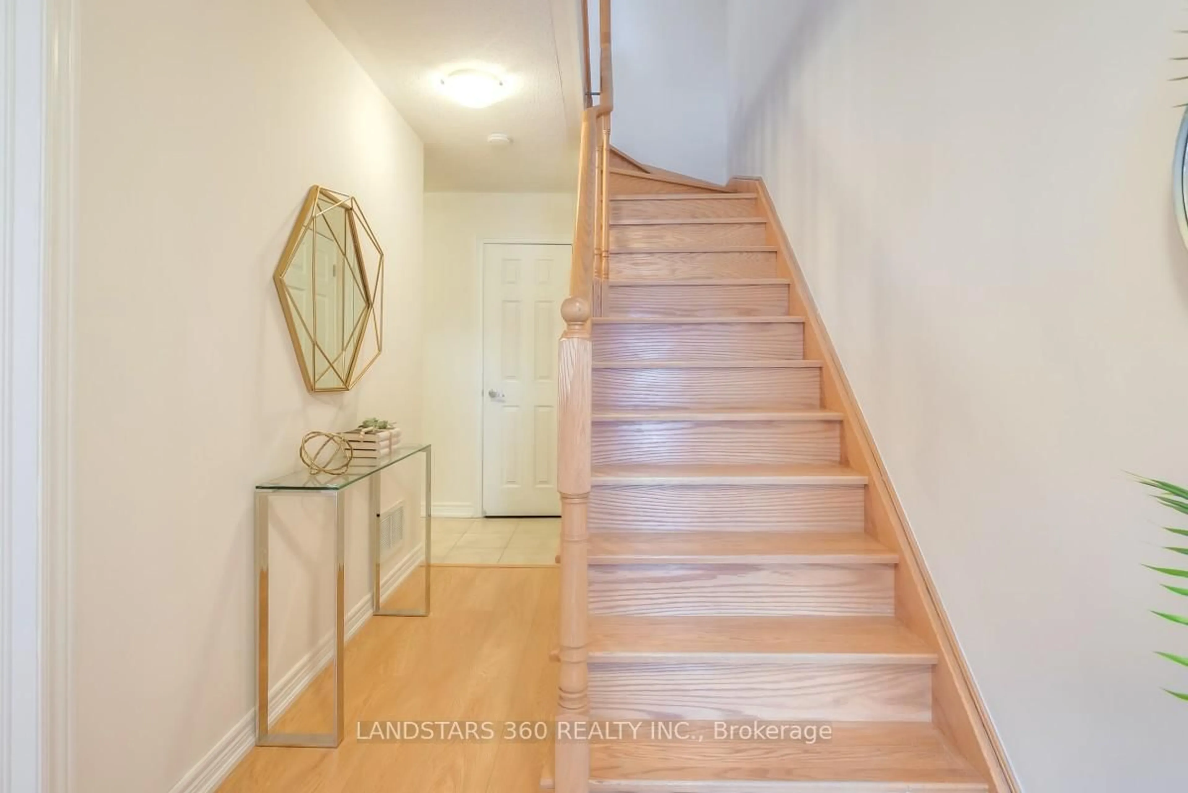 Unknown for 9922 McCowan Rd, Markham Ontario L3P 3J3
