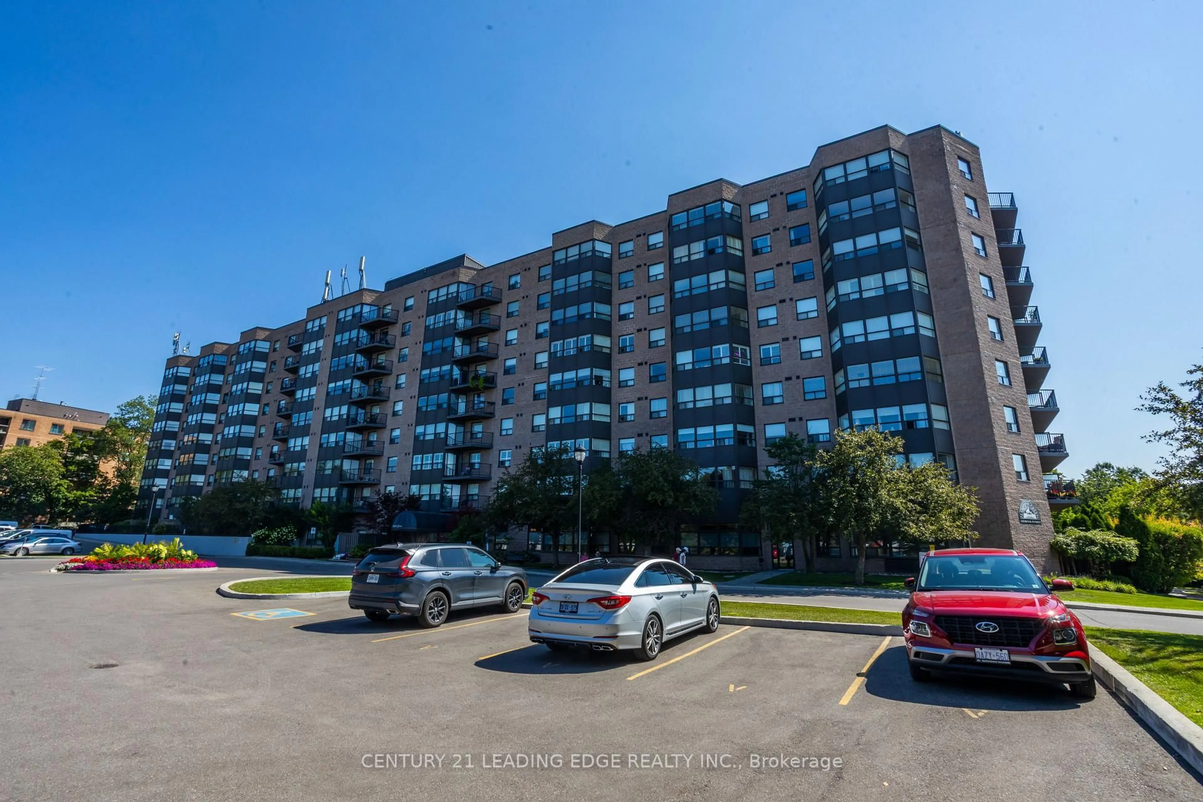 A pic from outside/outdoor area/front of a property/back of a property/a pic from drone, street for 2 Raymerville Dr #707, Markham Ontario L3P 7N7