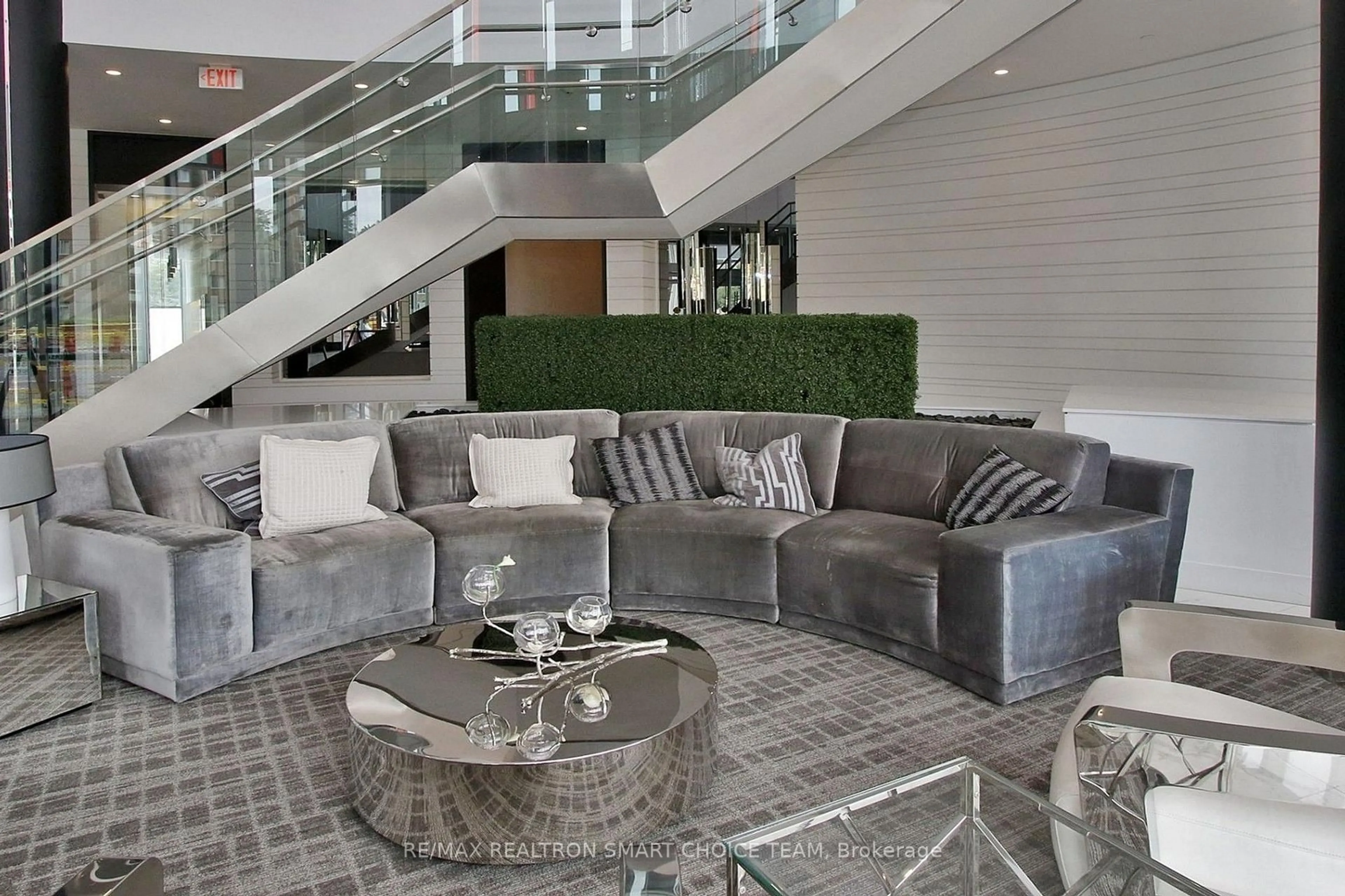 Unknown for 9471 Yonge St #349, Richmond Hill Ontario L4C 0Z5