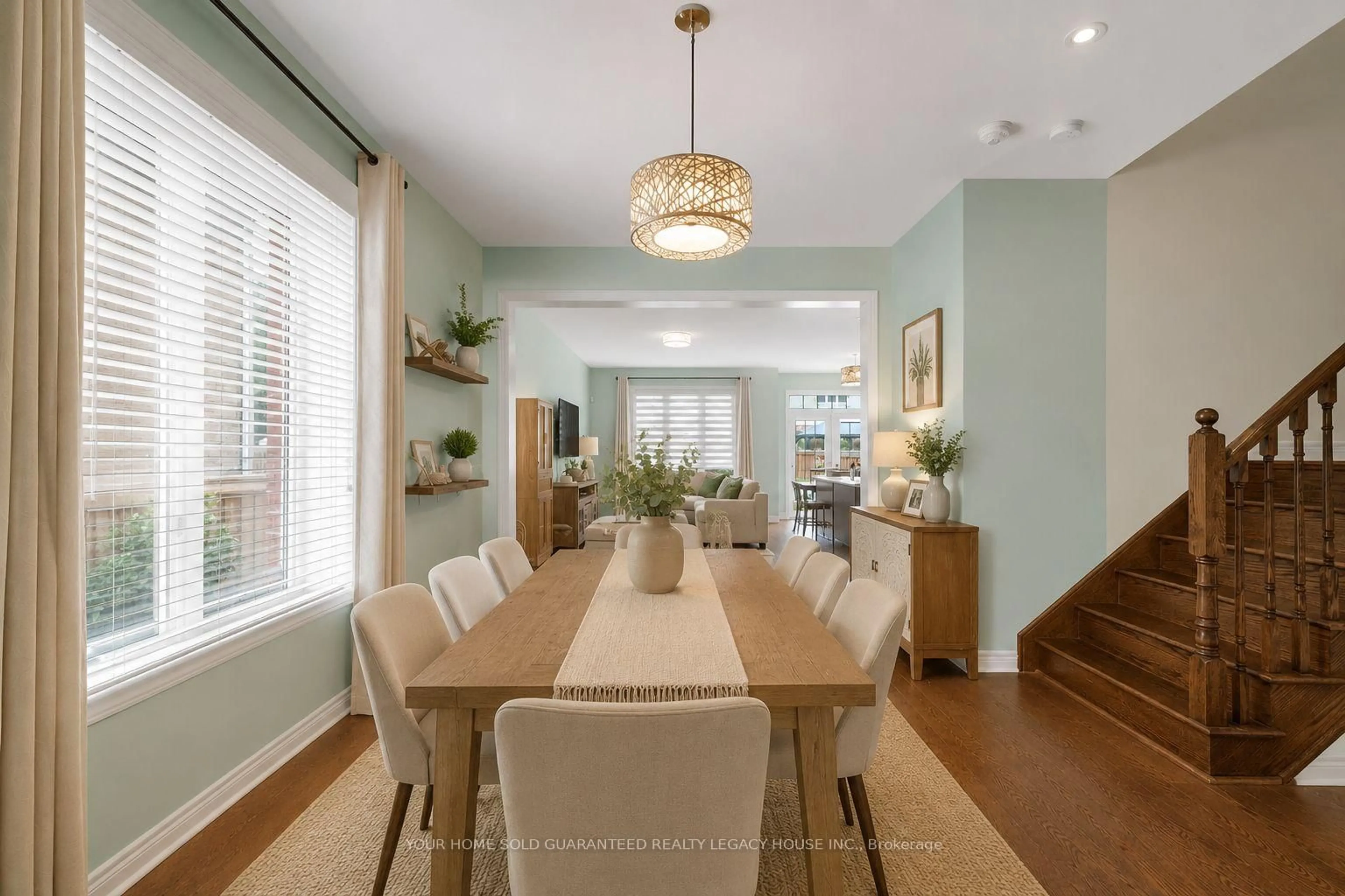 Dining room, unknown for 40 Weaver Terr, New Tecumseth Ontario L0G 1W0
