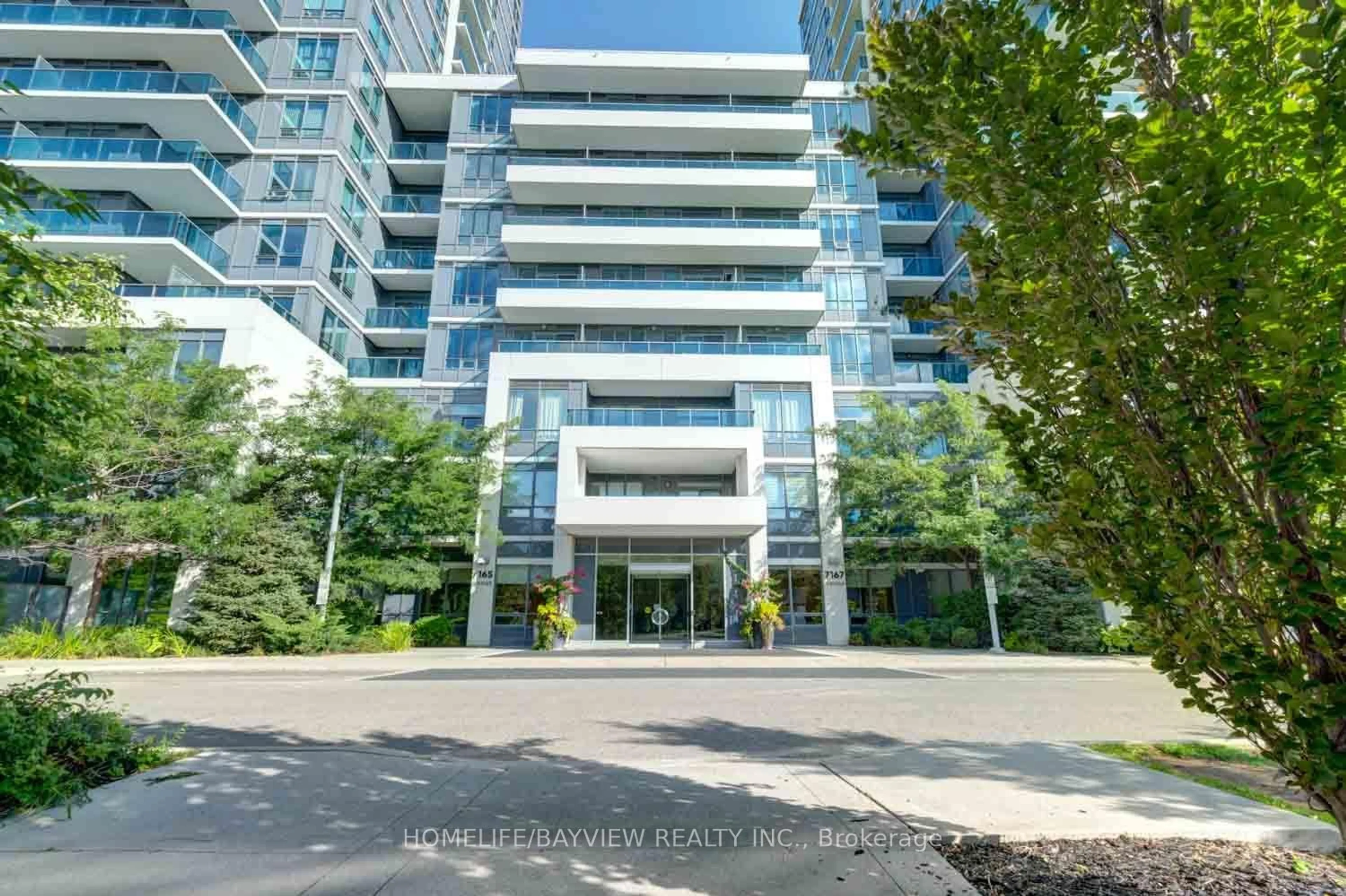 Indoor foyer for 7165 YONGE St #2403, Markham Ontario L3T 0C9
