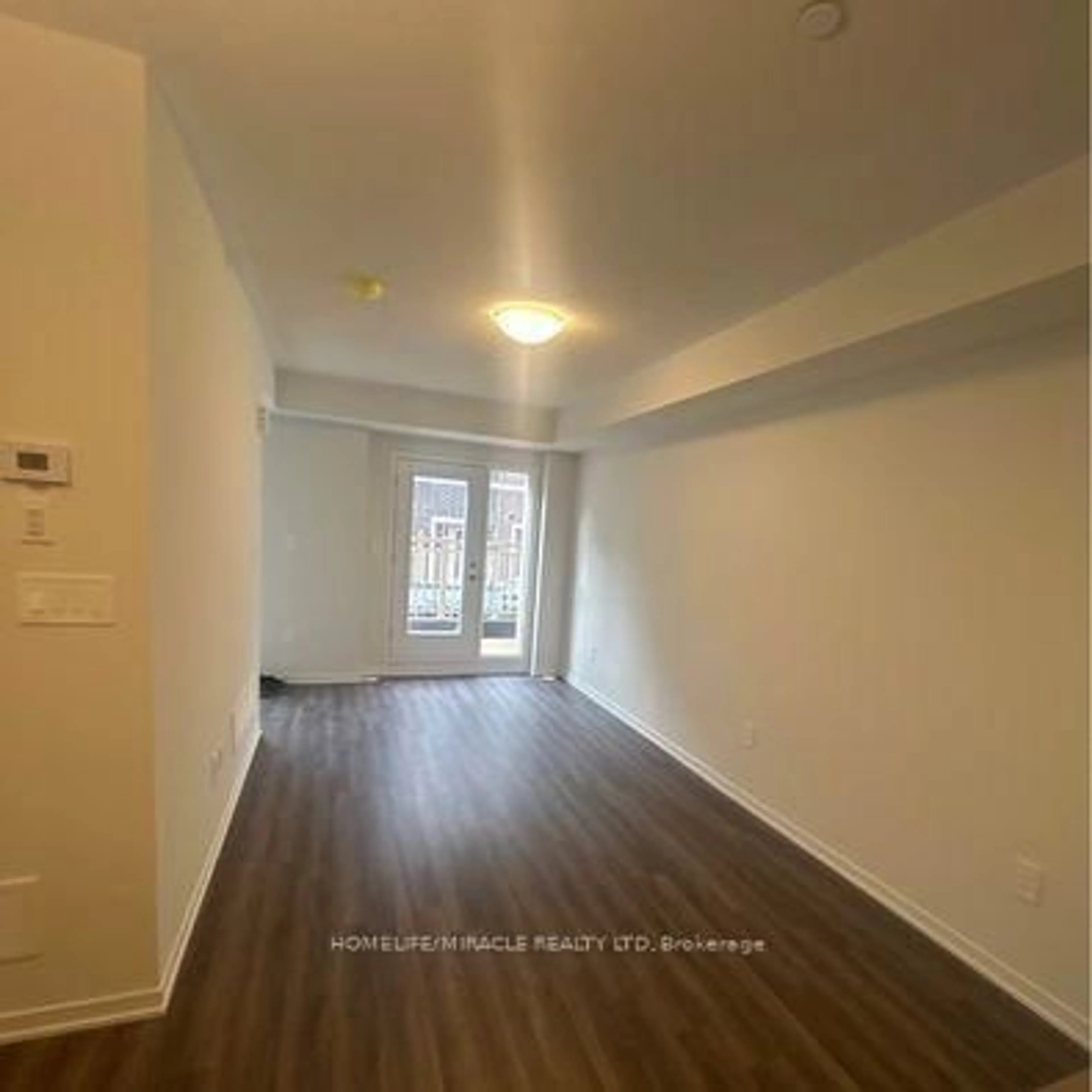 A pic of a room for 39 Honeycrisp Cres #81, Vaughan Ontario L4K 0N6