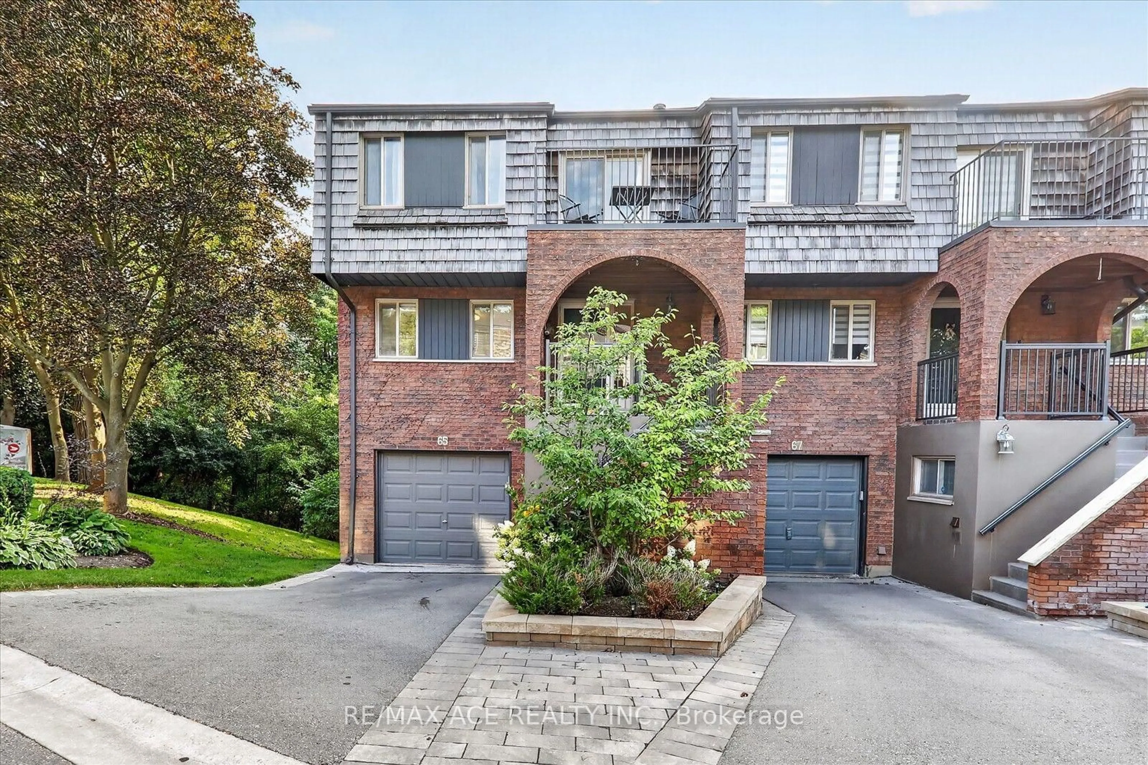 Home with brick exterior material, street for 65 Cricklewood Cres, Markham Ontario L3T 4T8