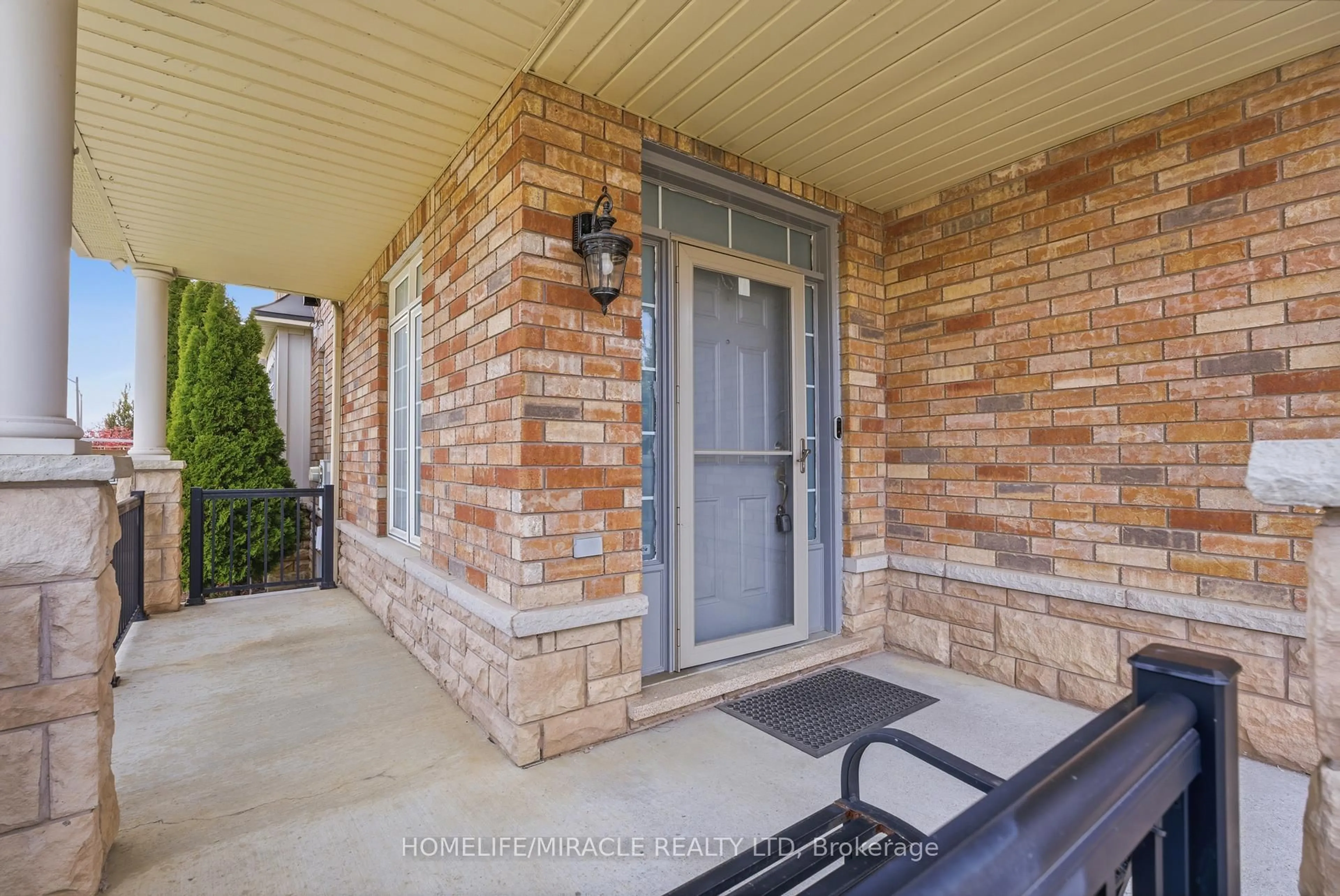 Unknown for 243 Venice Gate Dr, Vaughan Ontario L4H 0G1