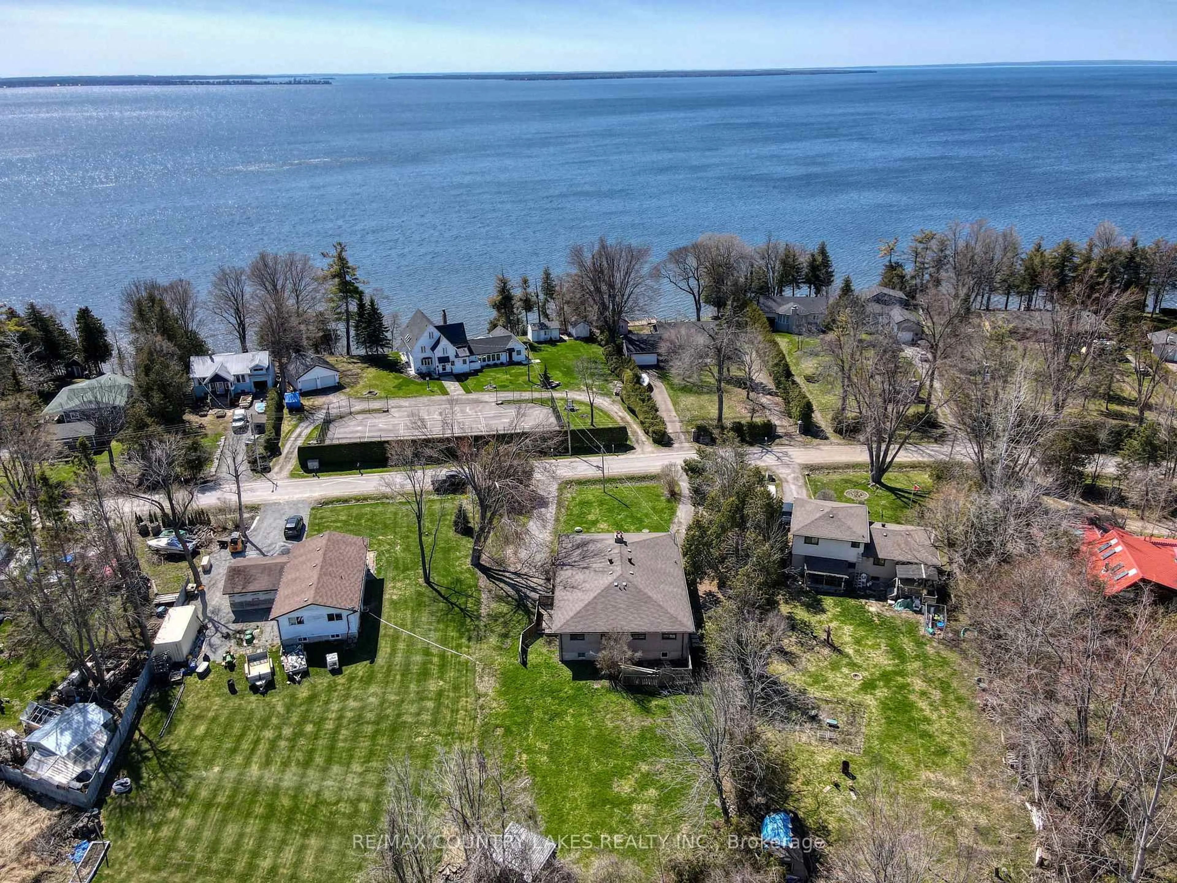 A pic from outside/outdoor area/front of a property/back of a property/a pic from drone, water/lake/river/ocean view for 25035/7 Maple Beach Rd, Brock Ontario L0K 1A0