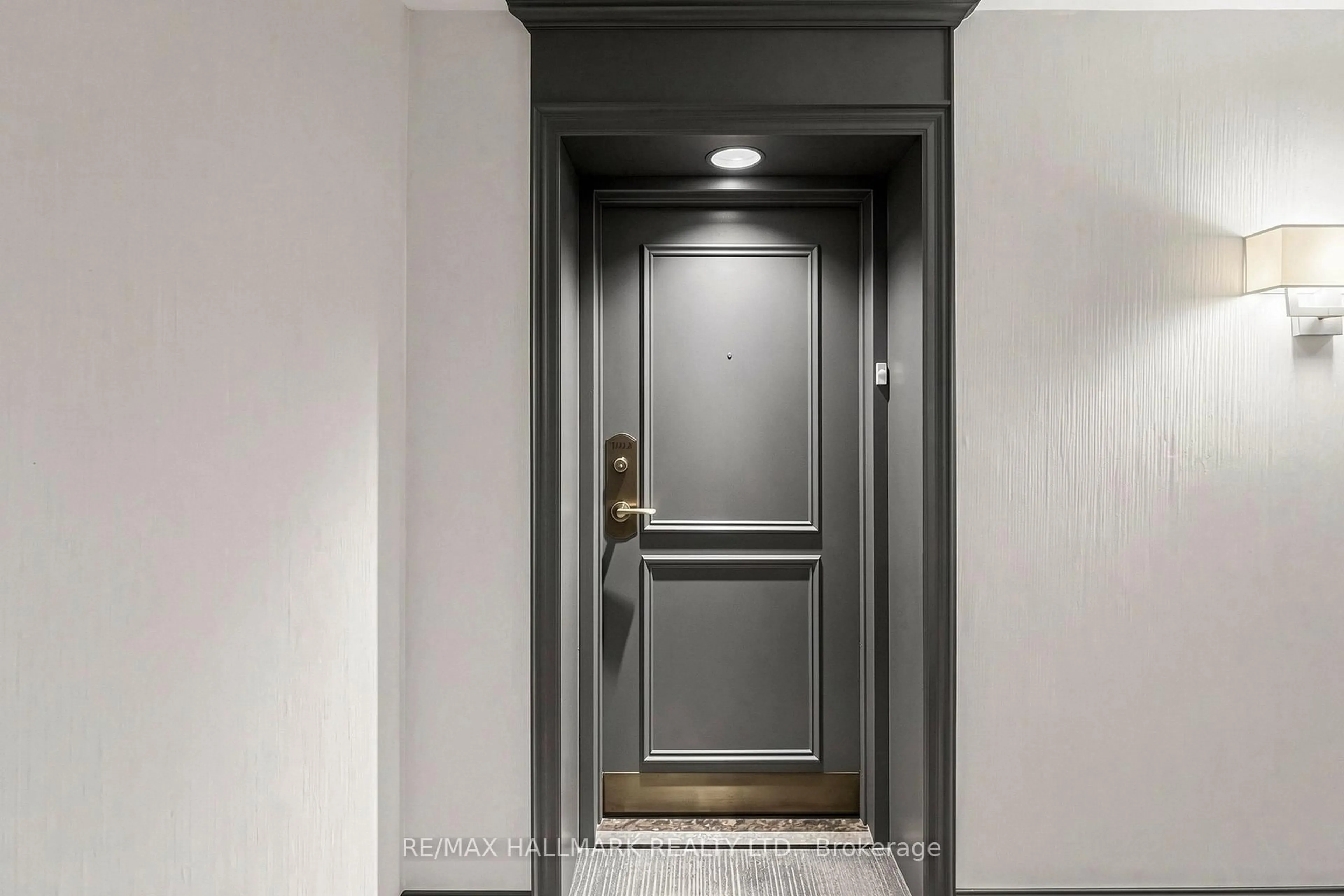 Indoor foyer for 7905 Bayview Ave #1022, Markham Ontario L3T 7N3