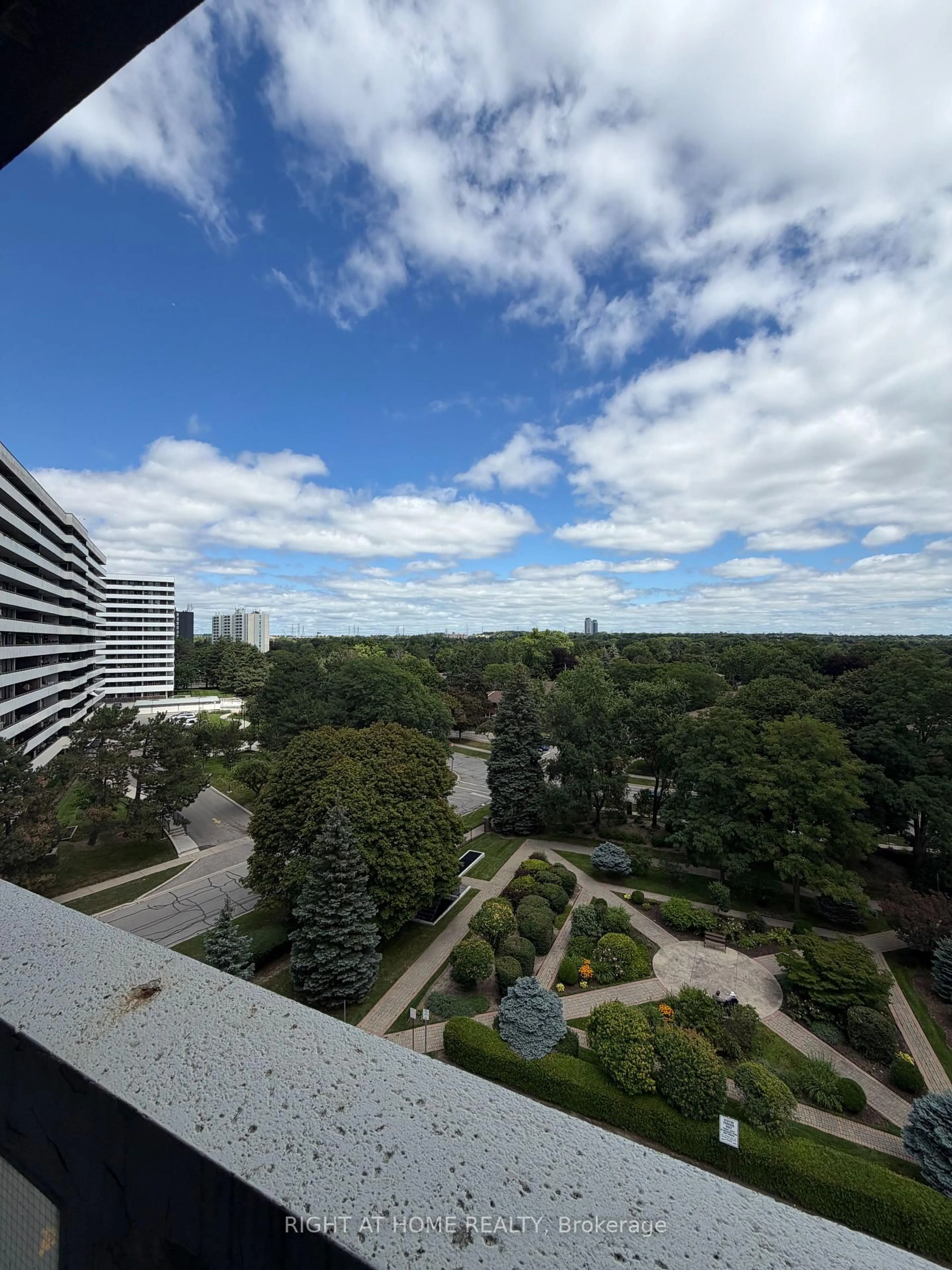 A pic from outside/outdoor area/front of a property/back of a property/a pic from drone, city buildings view from balcony for 60 Inverlochy Blvd #802, Markham Ontario L3T 4T7