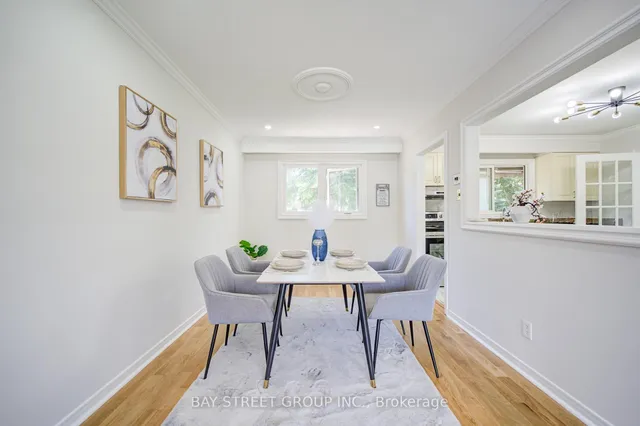 4 Sir Brandiles Pl, Markham 4