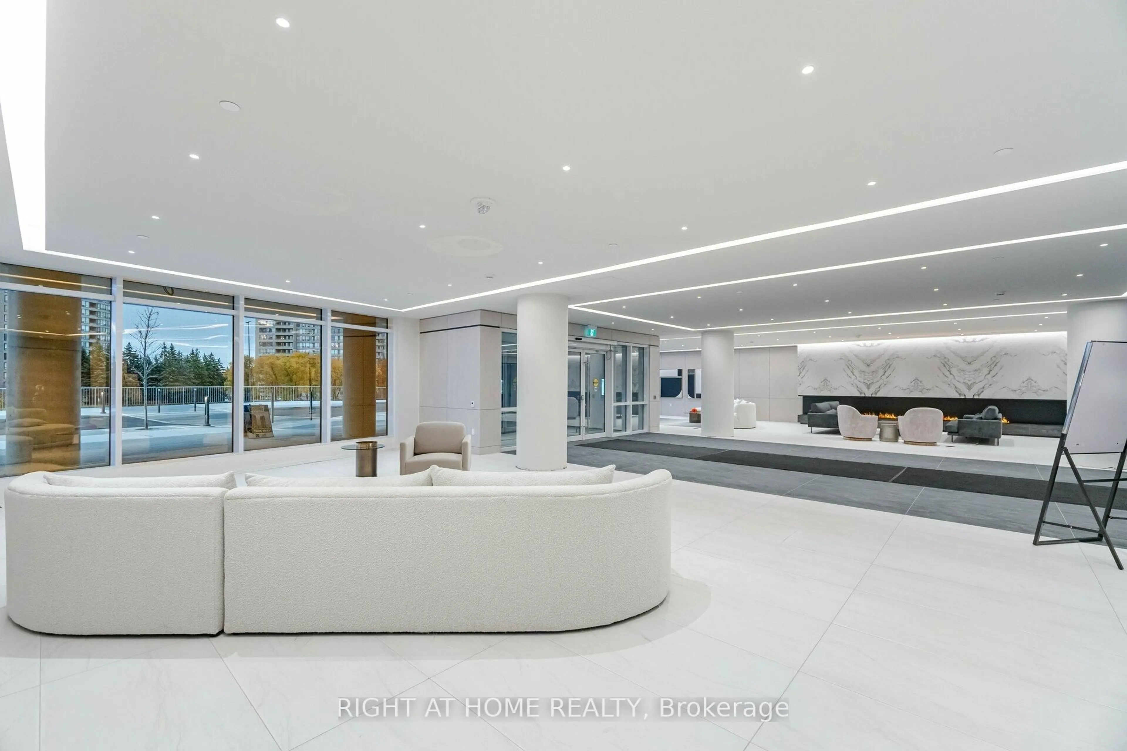 Lobby for 50 Upper MAll Way #226, Vaughan Ontario L4J 0L8