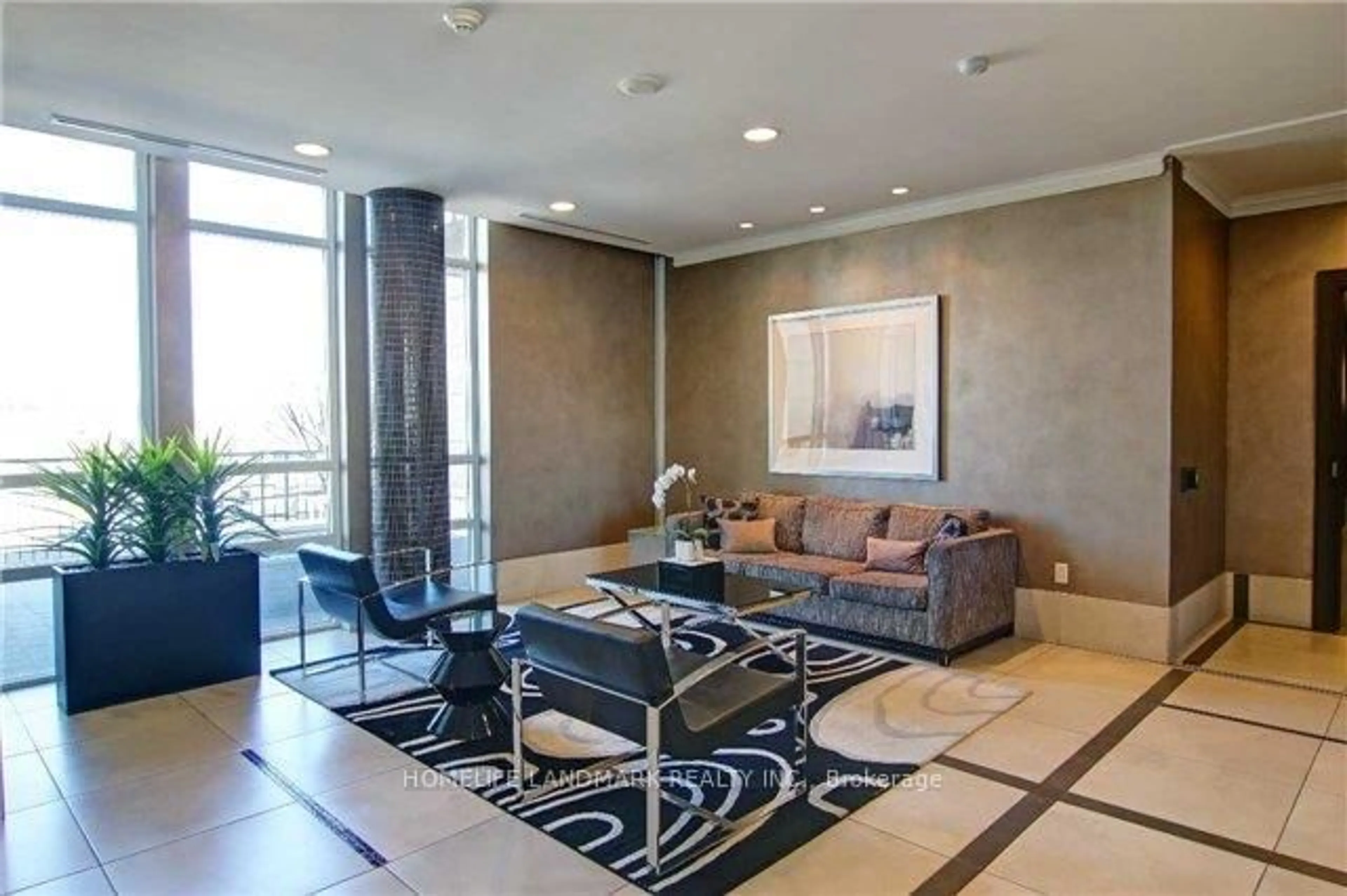 Unknown for 131 Upper Duke Cres #513, Markham Ontario L6G 0C9